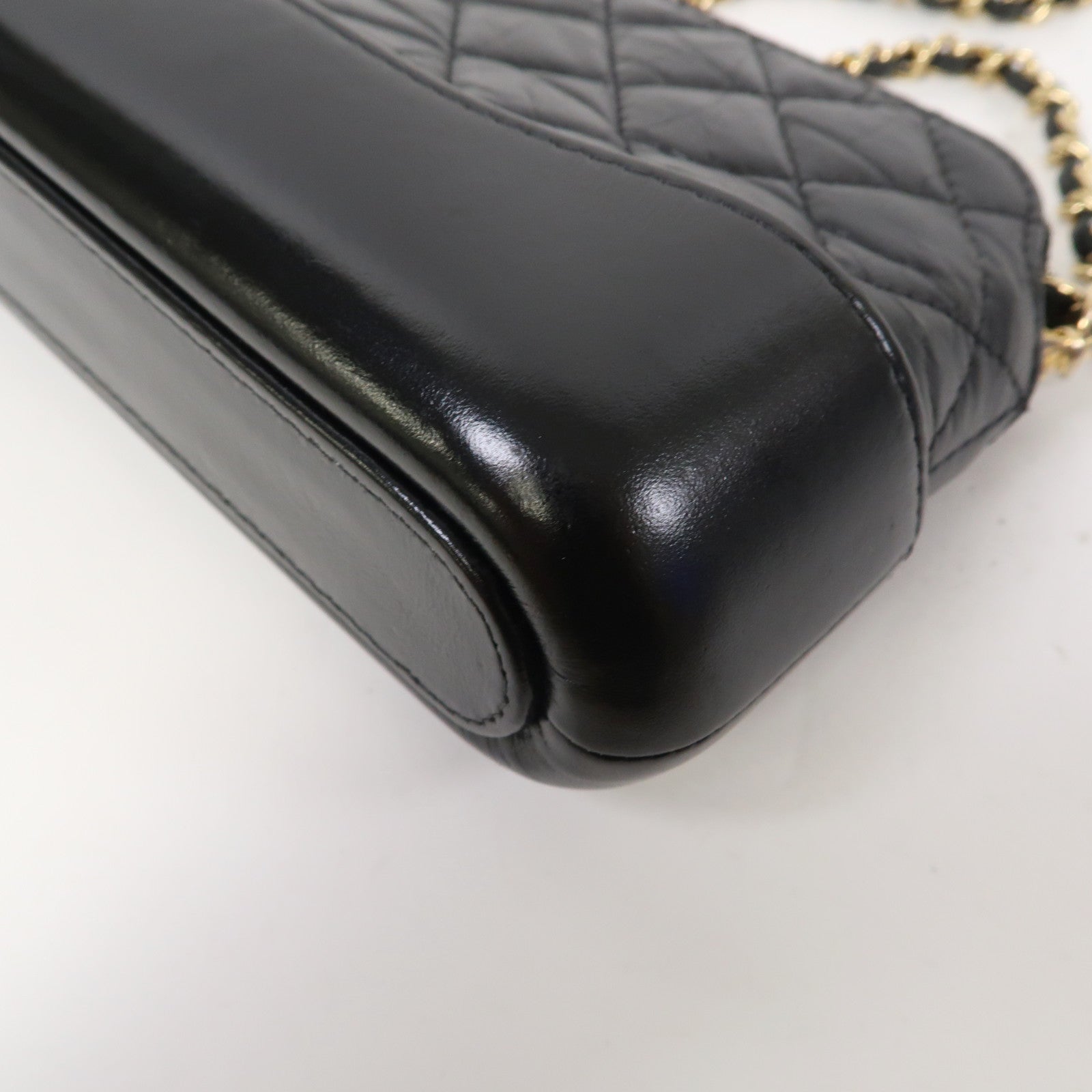 CHANEL 菱格皮革Gabrielle Clutch With Chain鏈帶肩背袋黑色