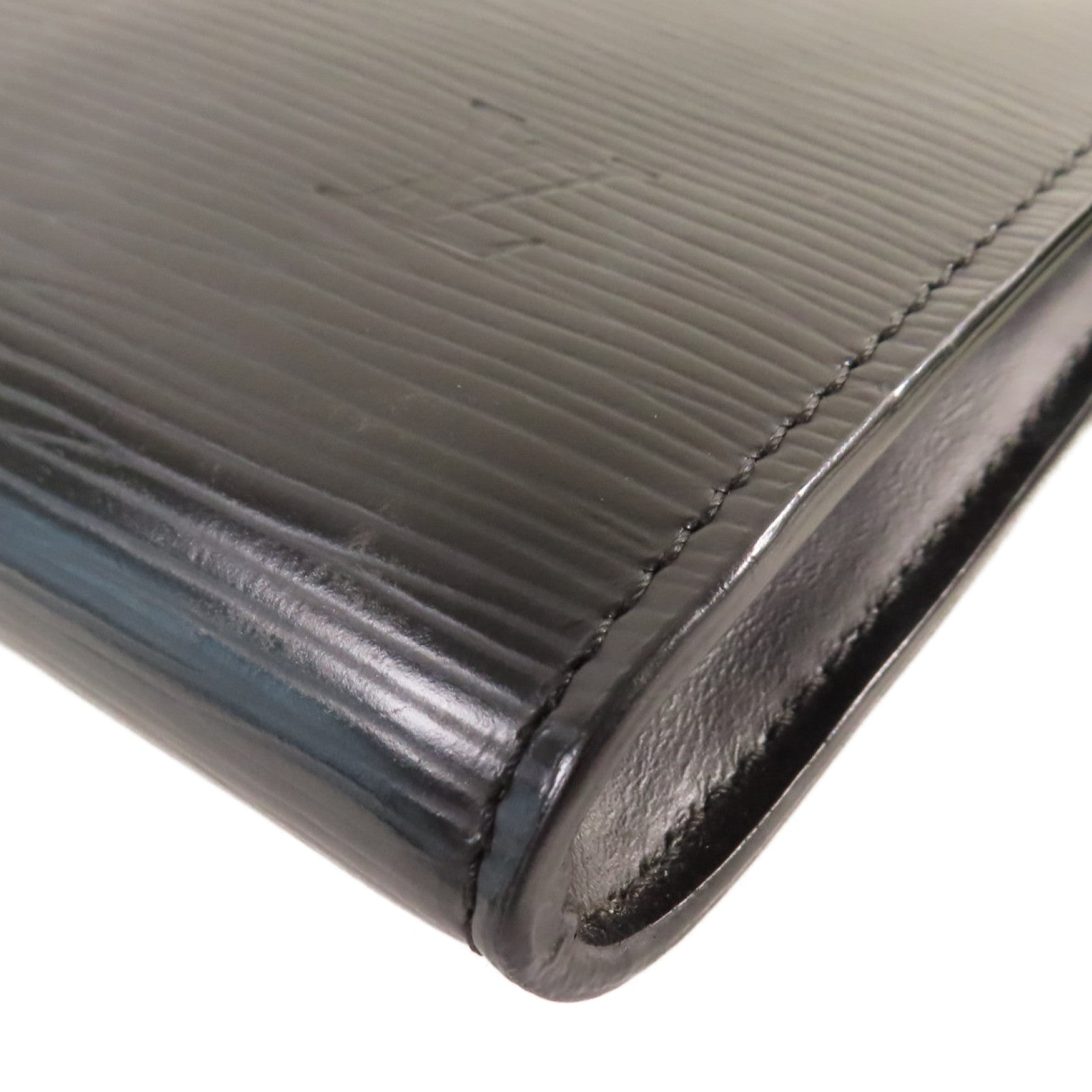 LOUIS VUITTON 【激減優惠】Epi皮革Pochette Accessories Shoulder Pouch銀扣肩背袋黑色