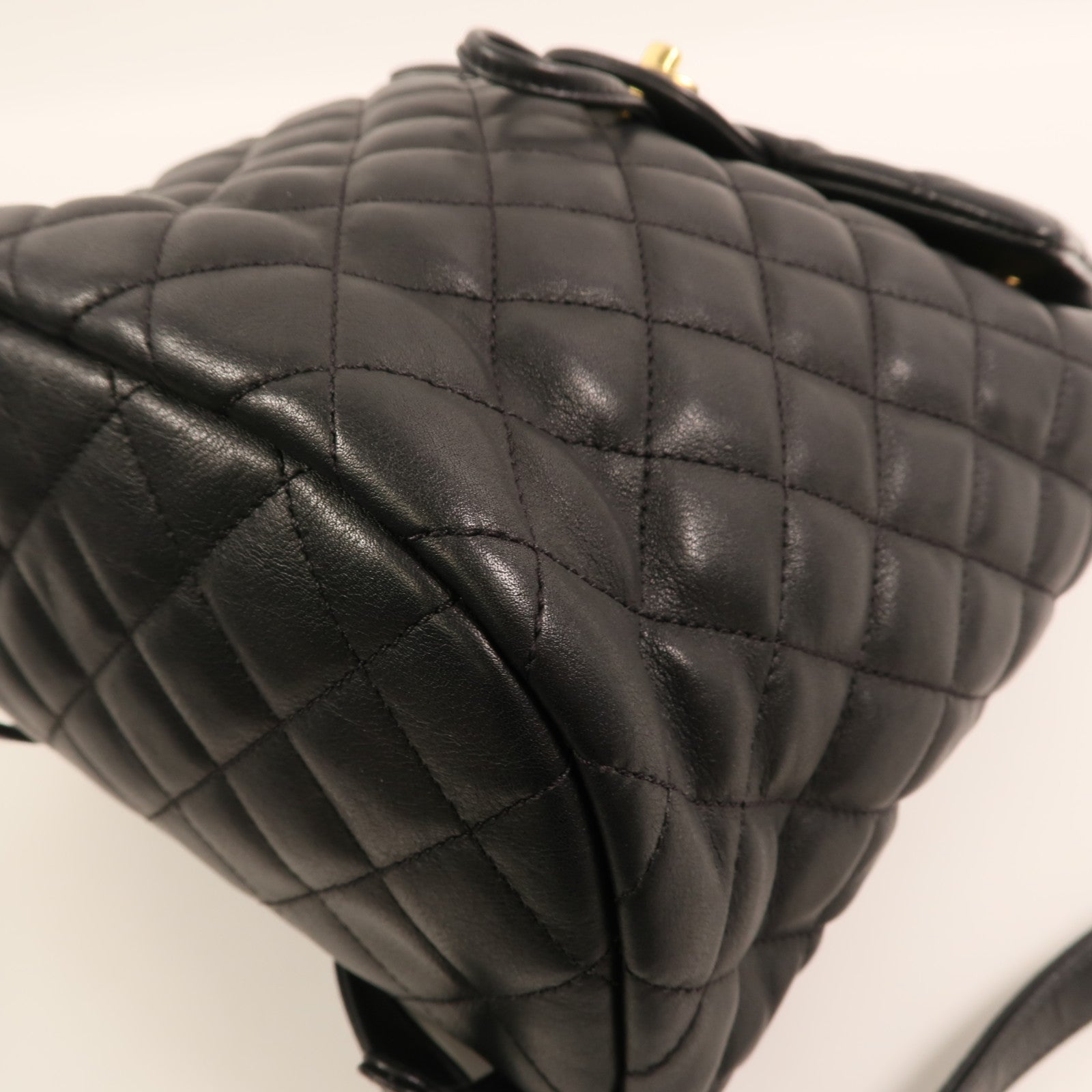 CHANEL 羊皮皮革Backpack Small金扣背包