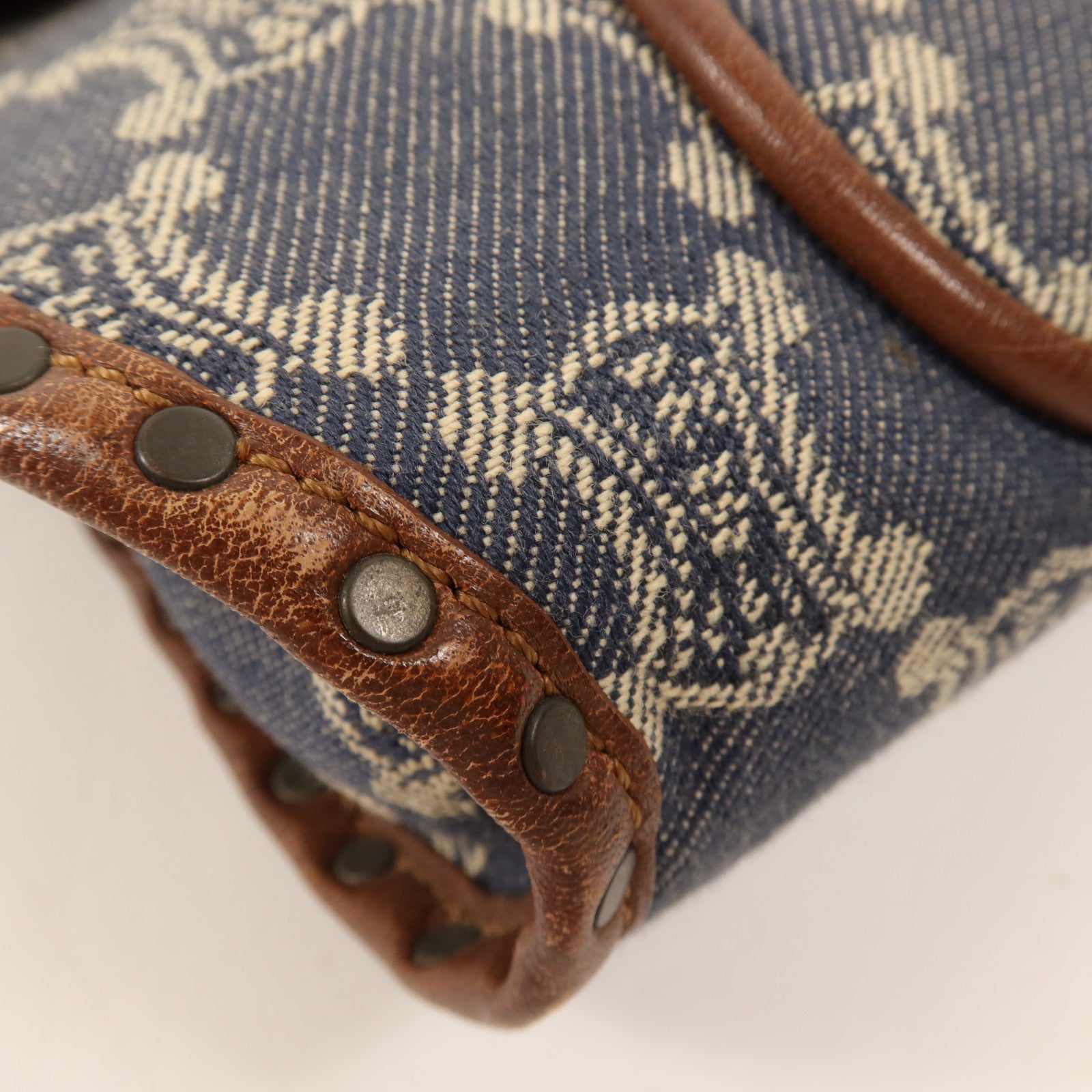 CELINE 帆布Shoulder Bag金扣肩背袋