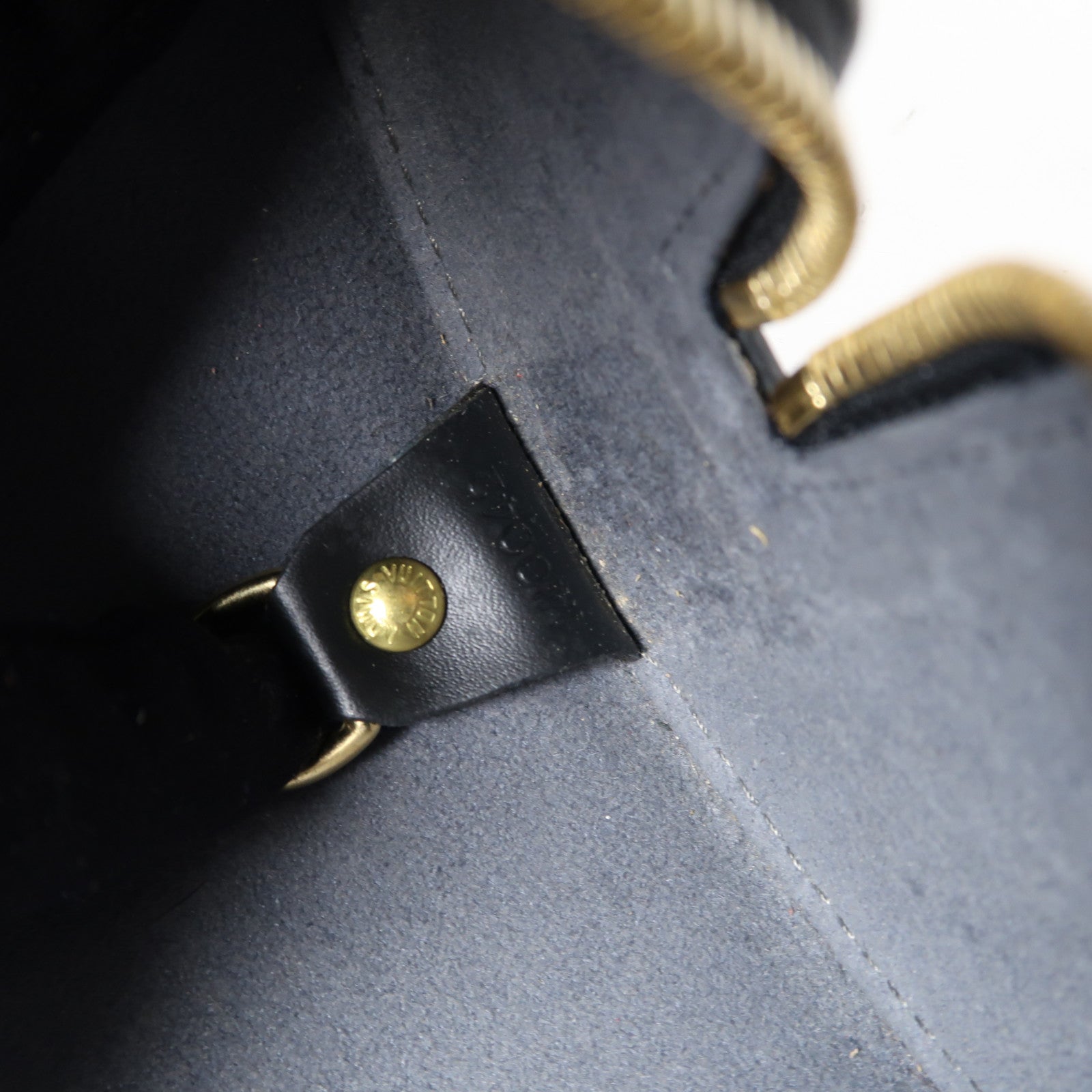 LOUIS VUITTON Epi Soufflot金扣肩背袋啡色