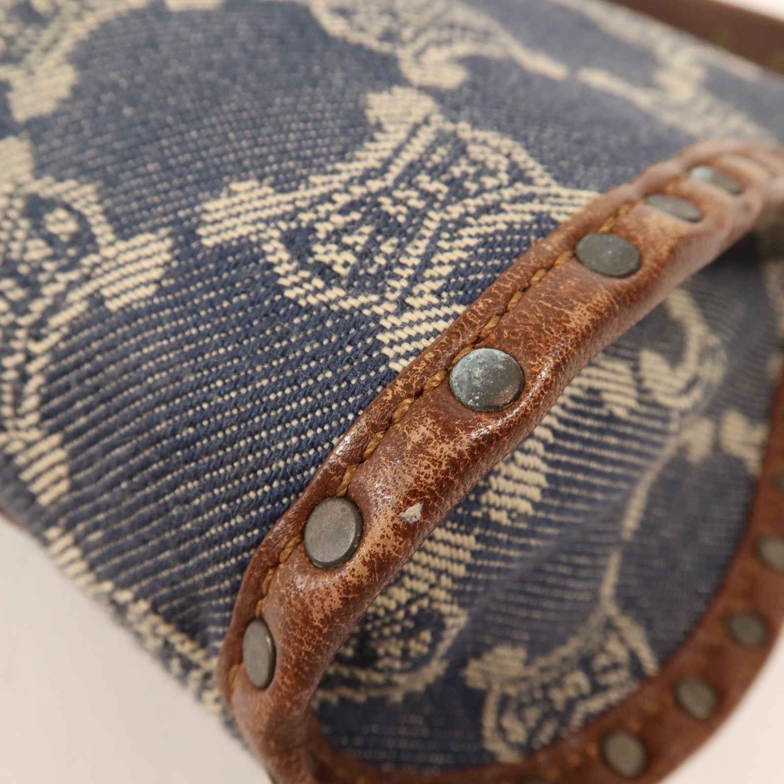 CELINE 帆布Shoulder Bag金扣肩背袋