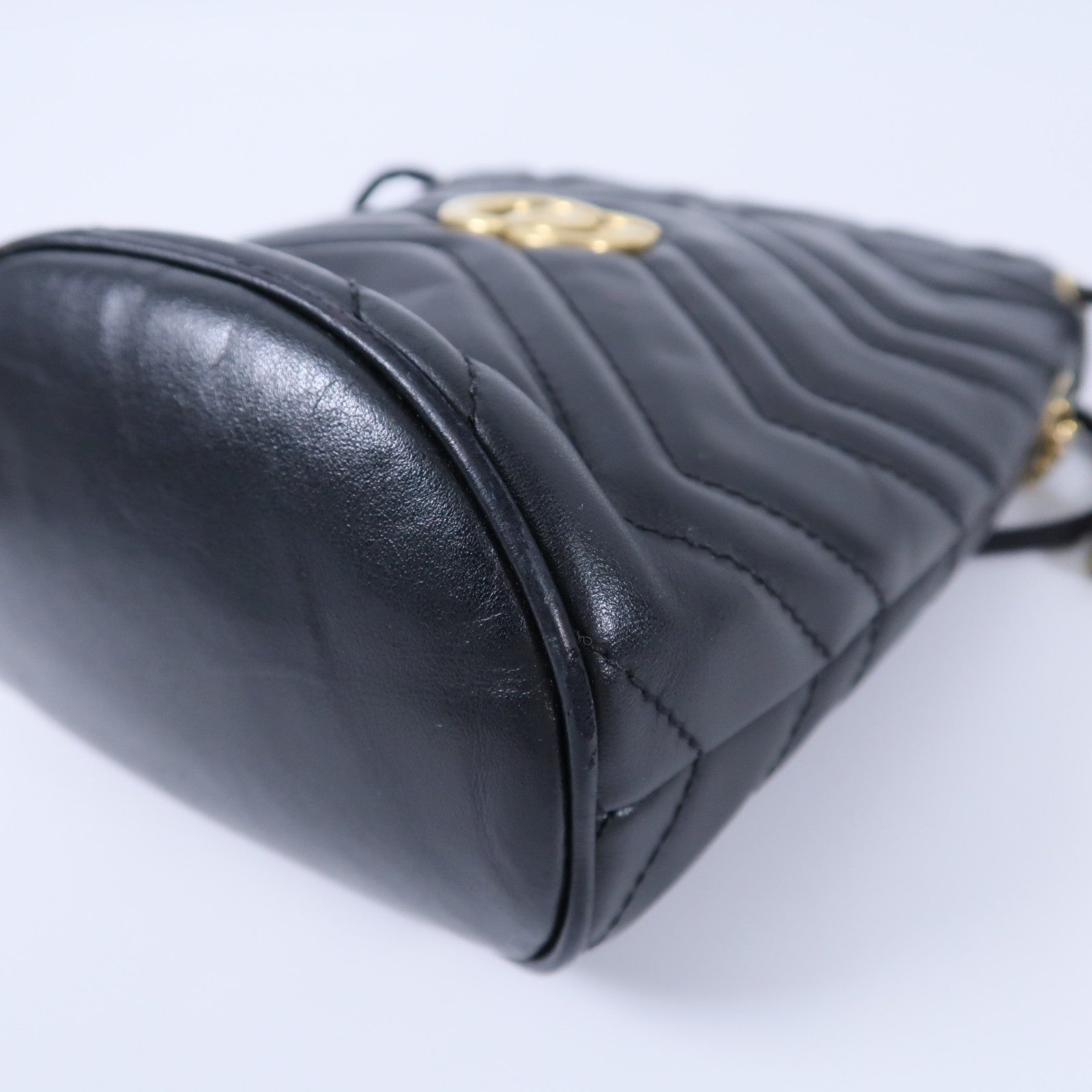 GUCCI 牛皮皮革GG Marmont Mini Bucket鏈帶肩背袋