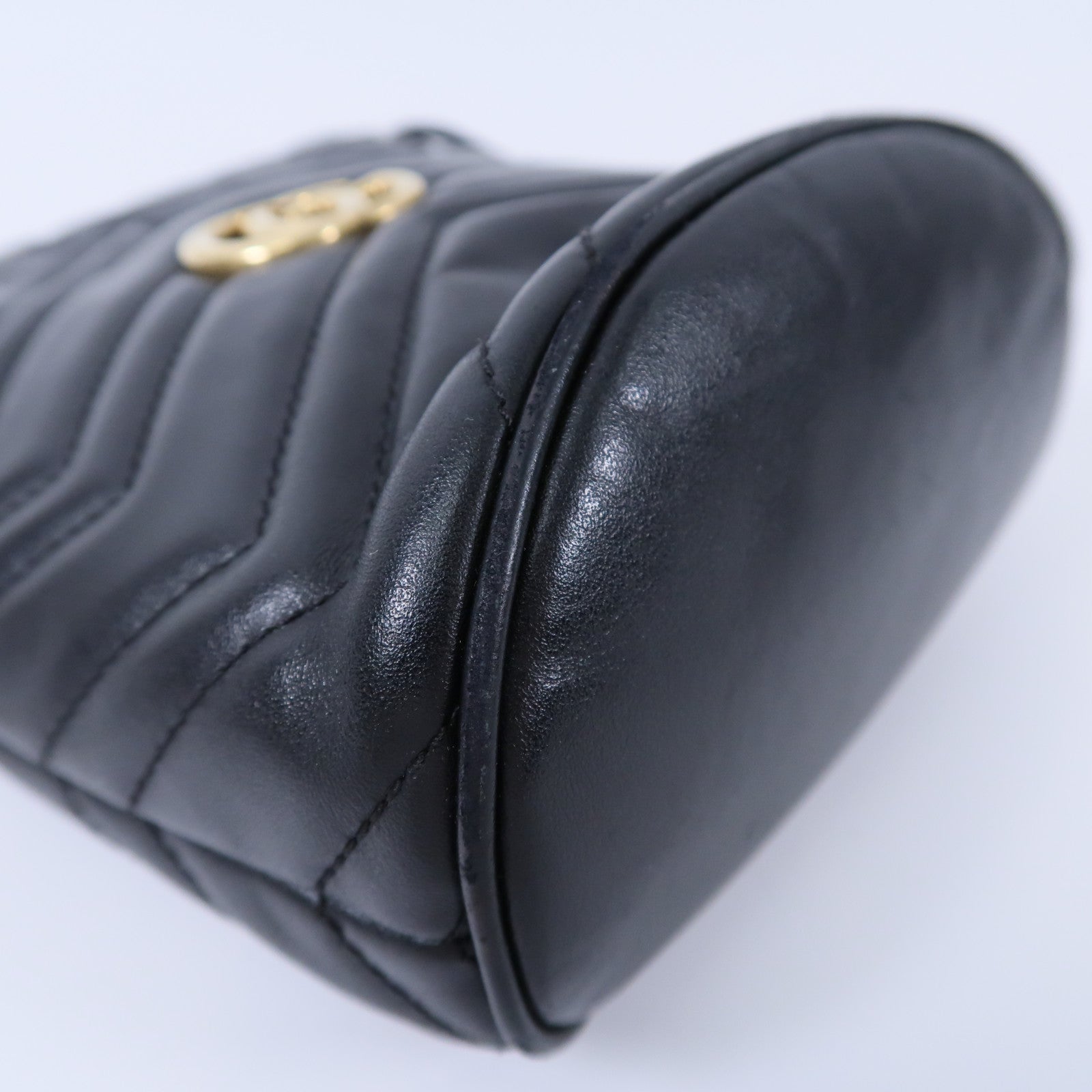 GUCCI 牛皮皮革GG Marmont Mini Bucket鏈帶肩背袋