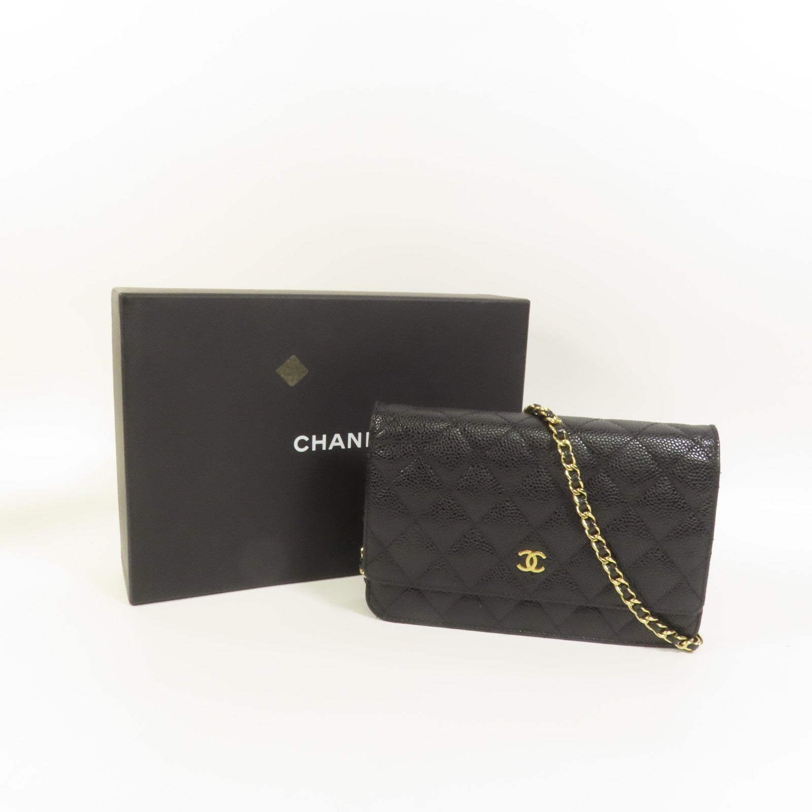 CHANEL 牛皮皮革WOC Wallet On Chain金扣鏈帶肩背袋
