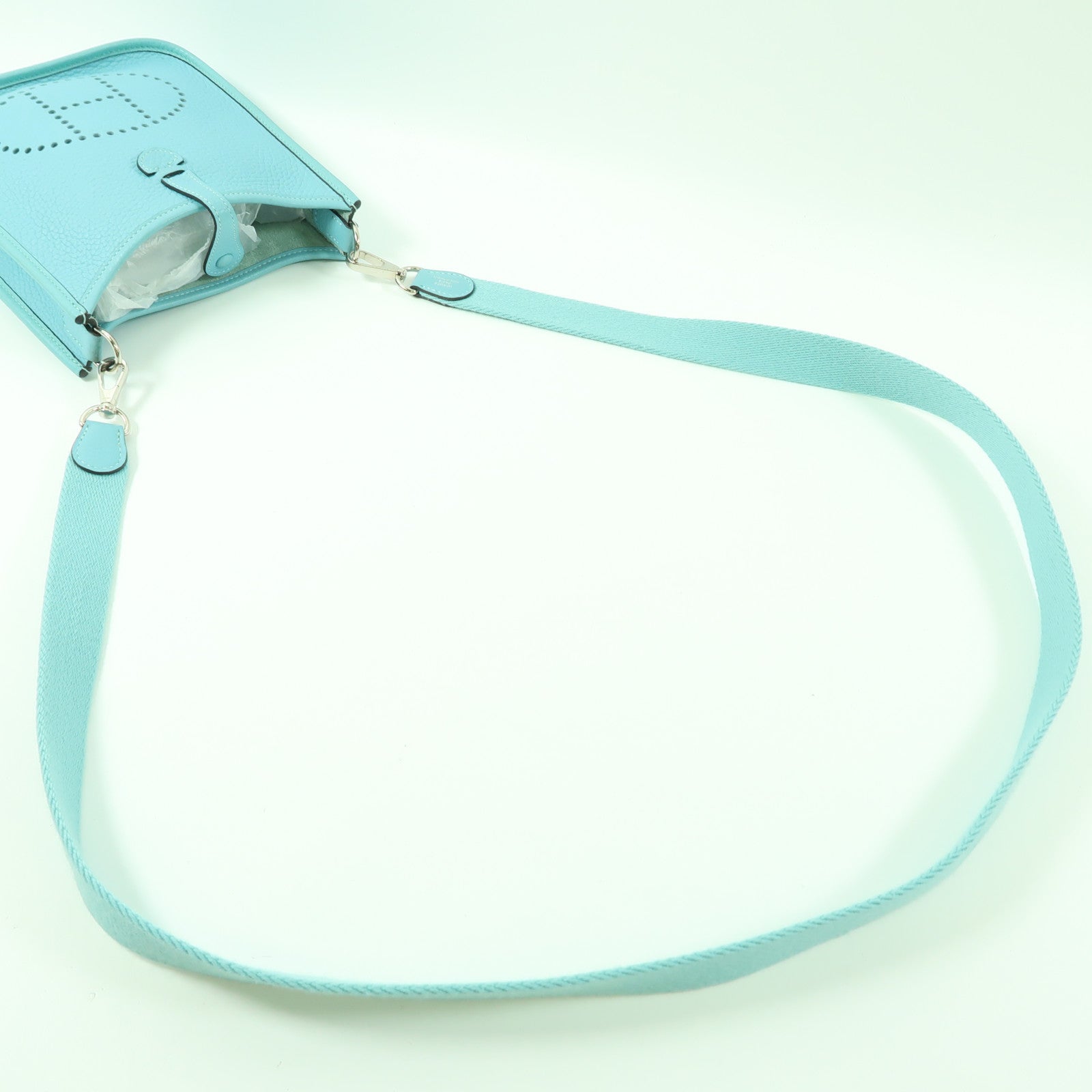HERMES Clemence皮革Mini Evelyne TPM銀扣肩背袋Bleu Atoll/綠松石色