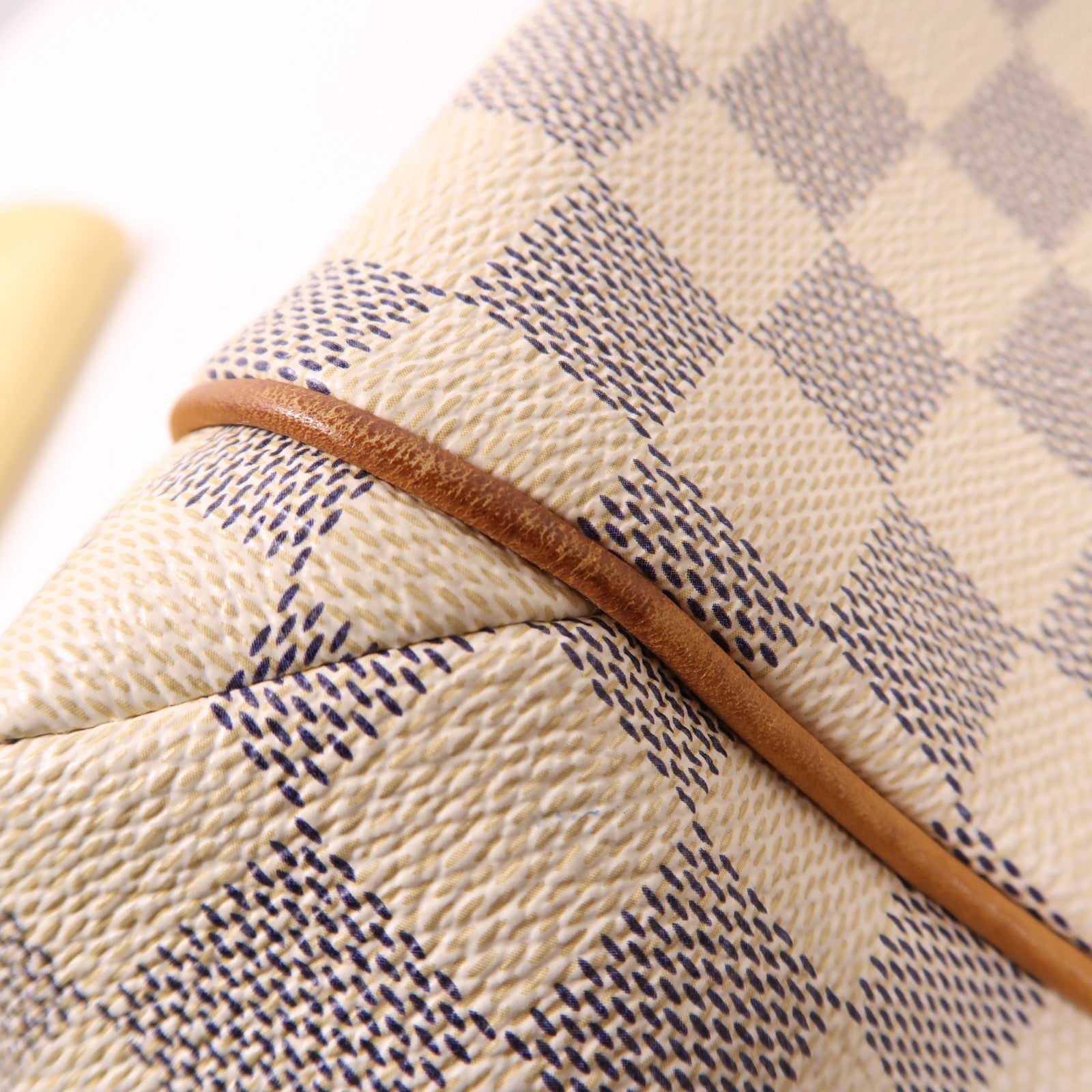 LOUIS VUITTON Damier Azur Totally PM金扣肩背袋