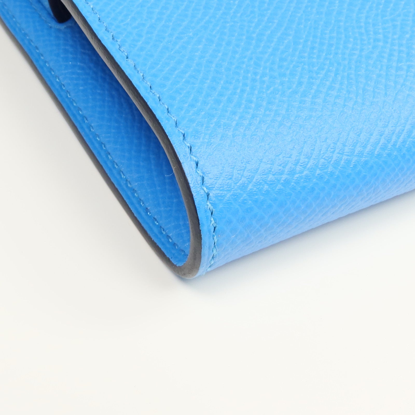 HERMES Epsom皮革Kelly To Go銀扣肩背袋Bleu Frida/Rouge Sellier