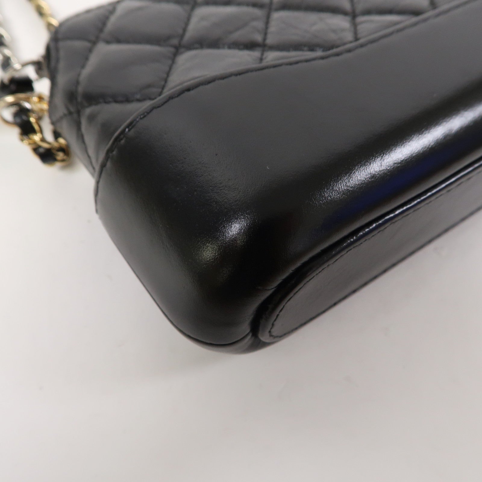 CHANEL 菱格皮革Gabrielle Clutch With Chain鏈帶肩背袋黑色