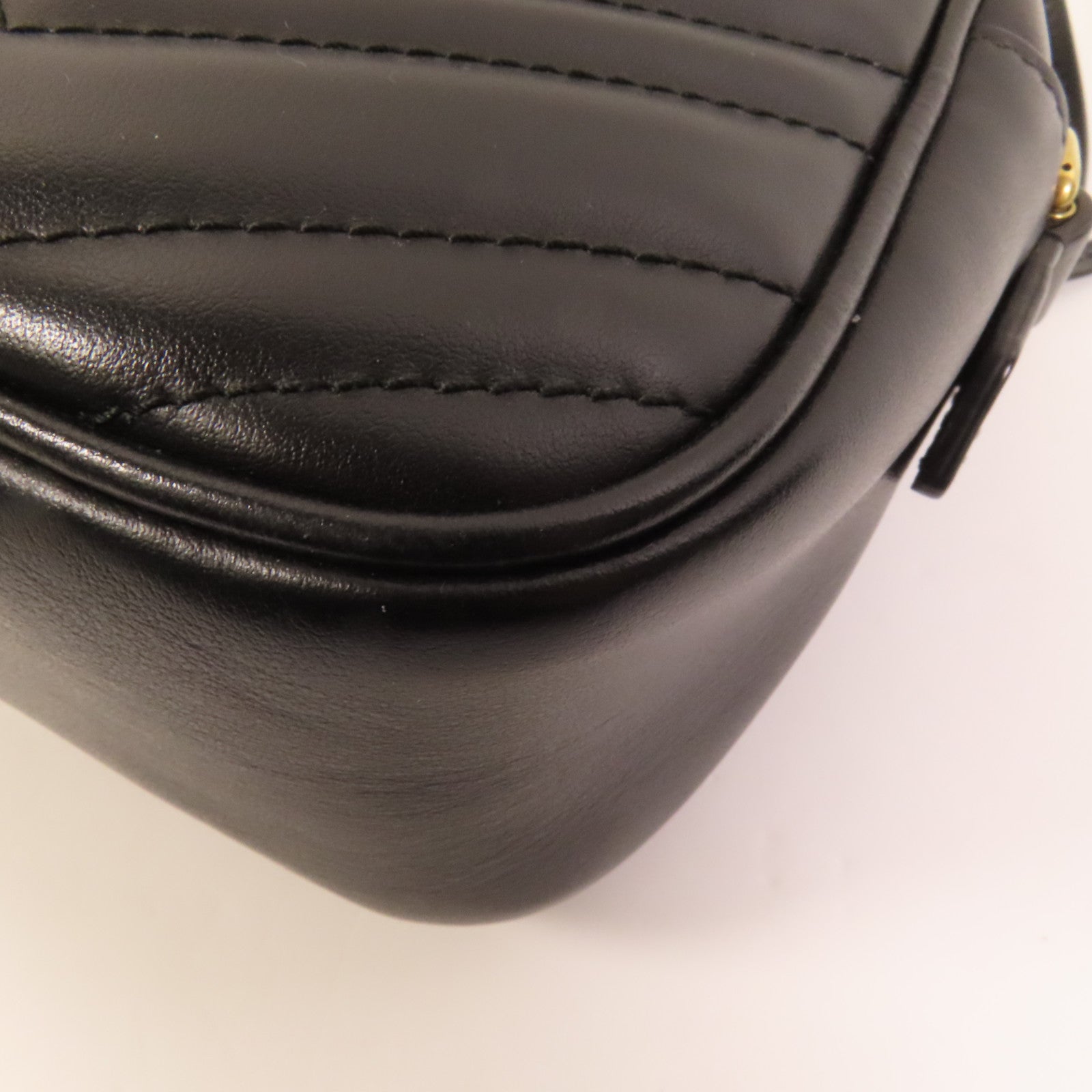 GUCCI 牛皮皮革GG Marmont Small金扣鏈帶肩背袋
