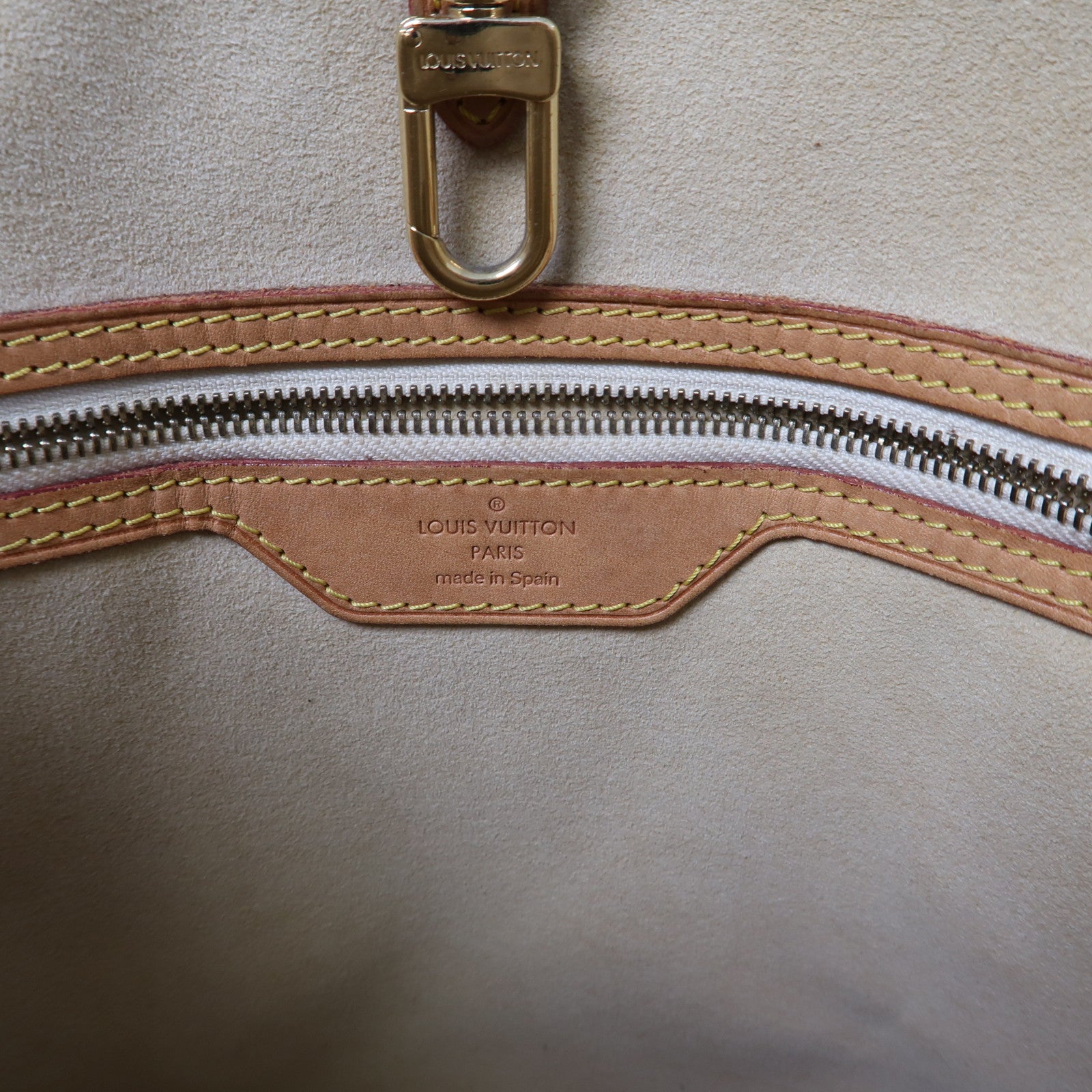 LOUIS VUITTON 【激減優惠】Damier Azur Hampstead MM金扣肩背袋白色/藍色
