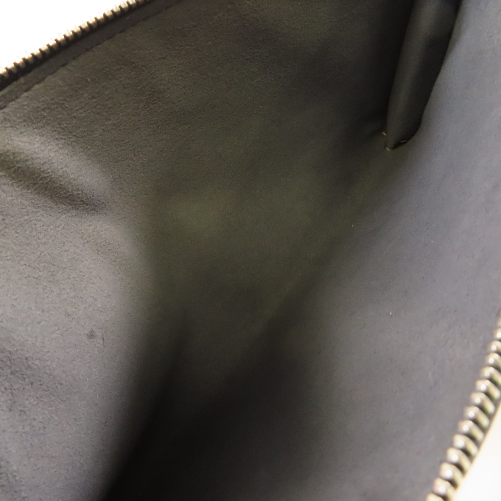 LOUIS VUITTON 【激減優惠】Epi皮革Pochette Accessories Shoulder Pouch銀扣肩背袋黑色