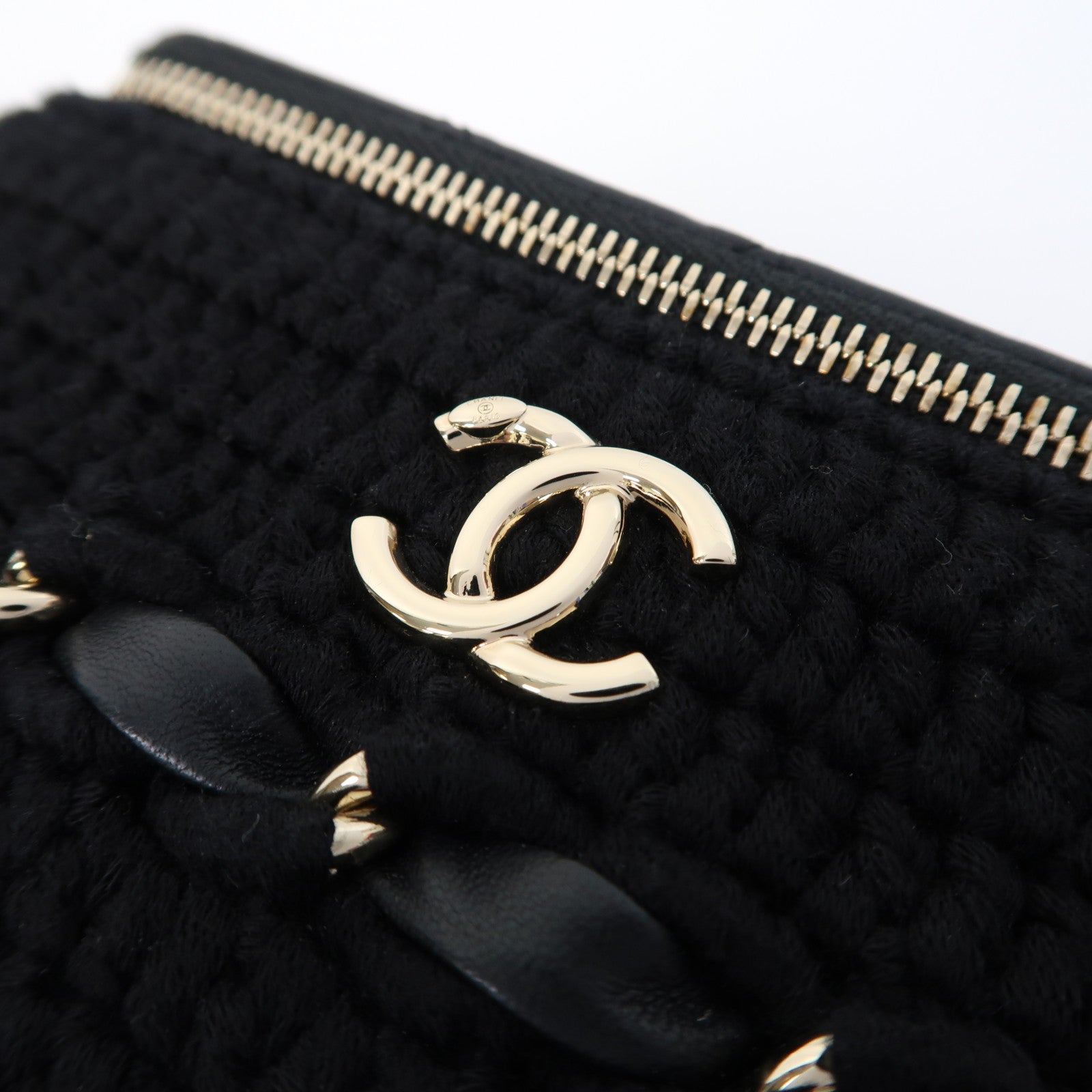 CHANEL 【激減優惠】菱格羊皮皮革/布料Vanity Case金扣鏈帶肩背袋黑色