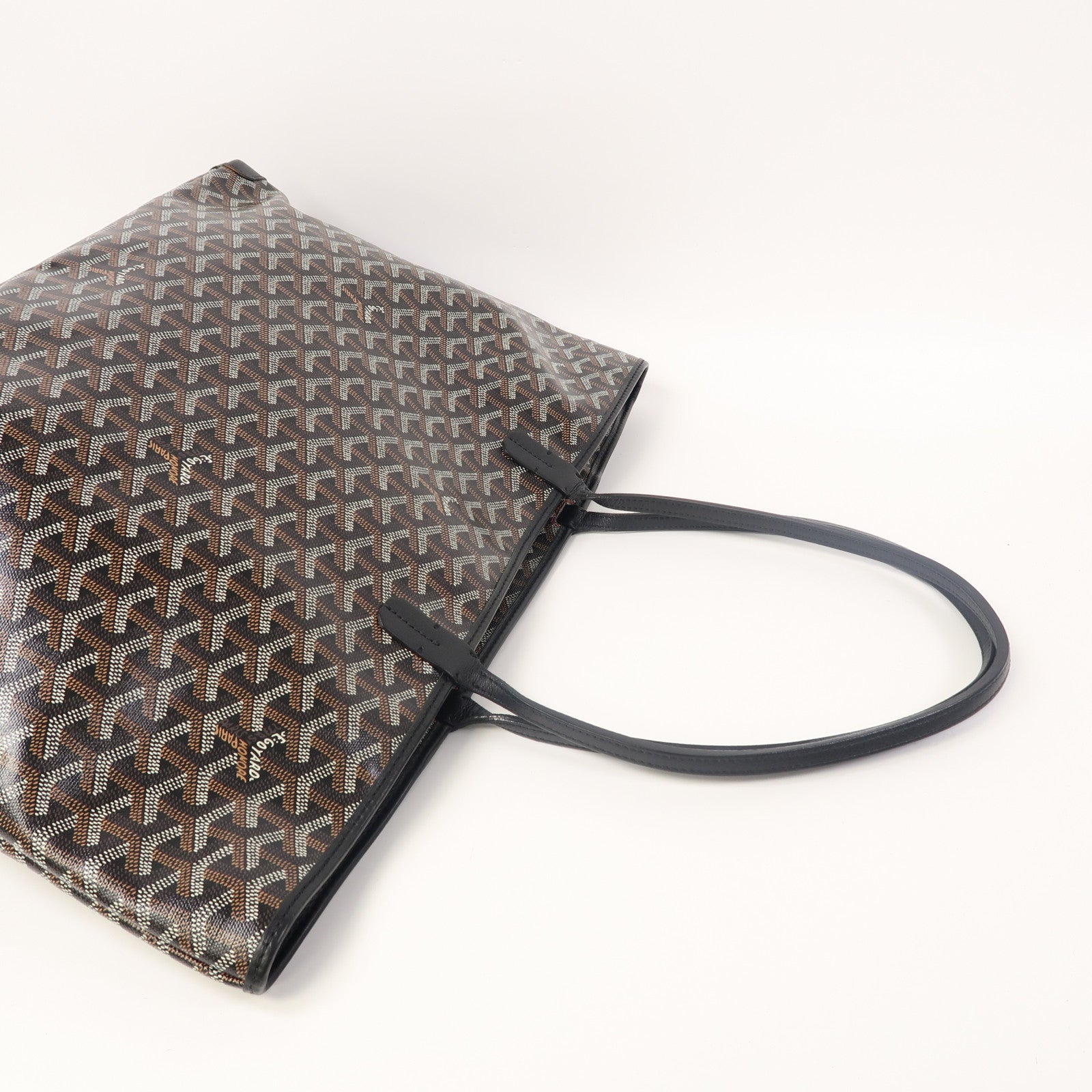 GOYARD 塗層帆布Artois銀扣肩背袋黑色