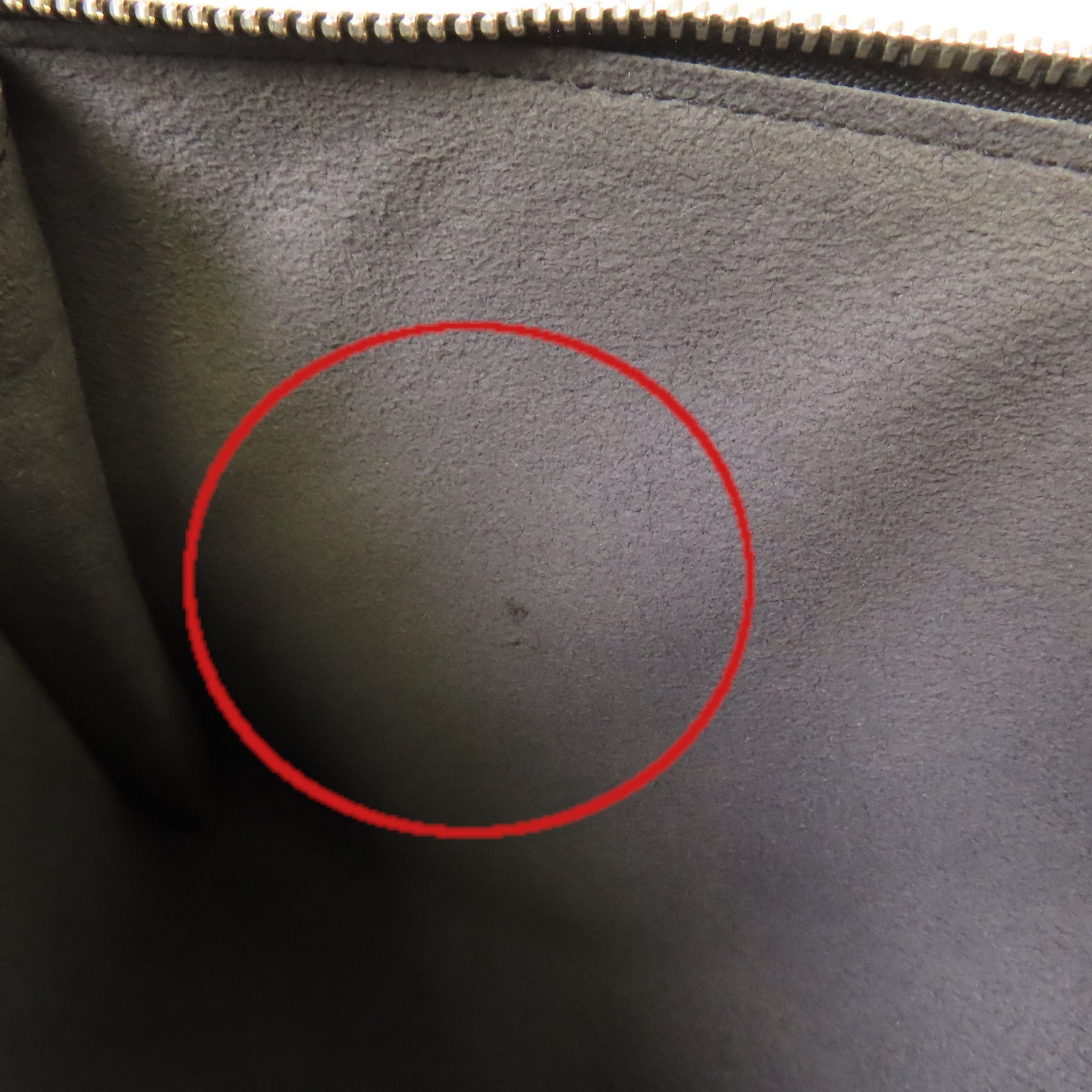LOUIS VUITTON 【激減優惠】Epi皮革Pochette Accessories Shoulder Pouch銀扣肩背袋黑色