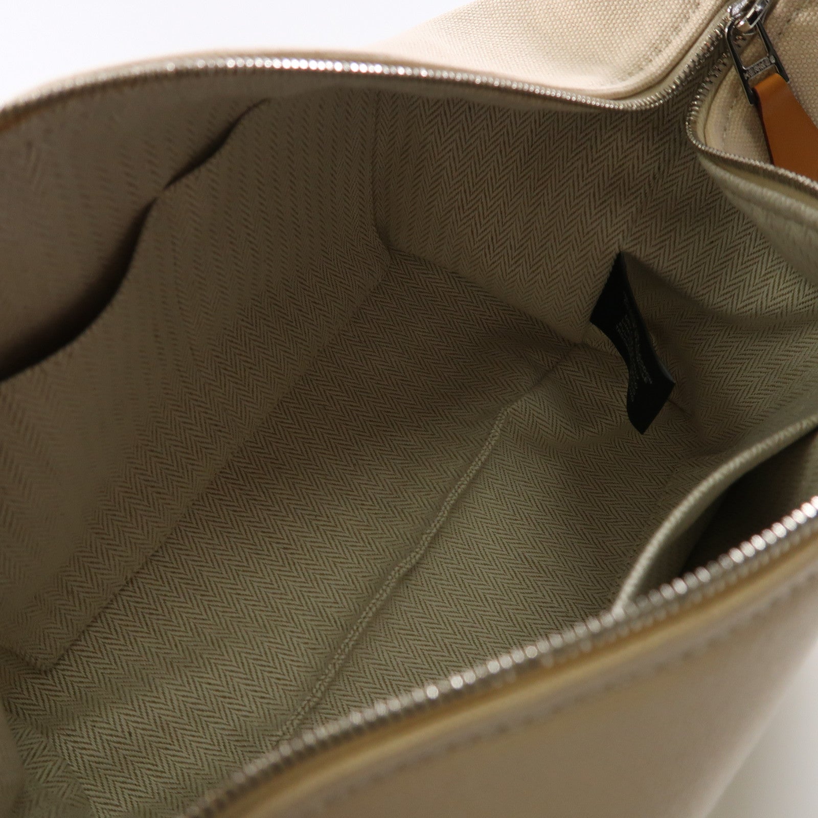 HERMES 帆布Bride A Brac Case銀扣手拿包米色