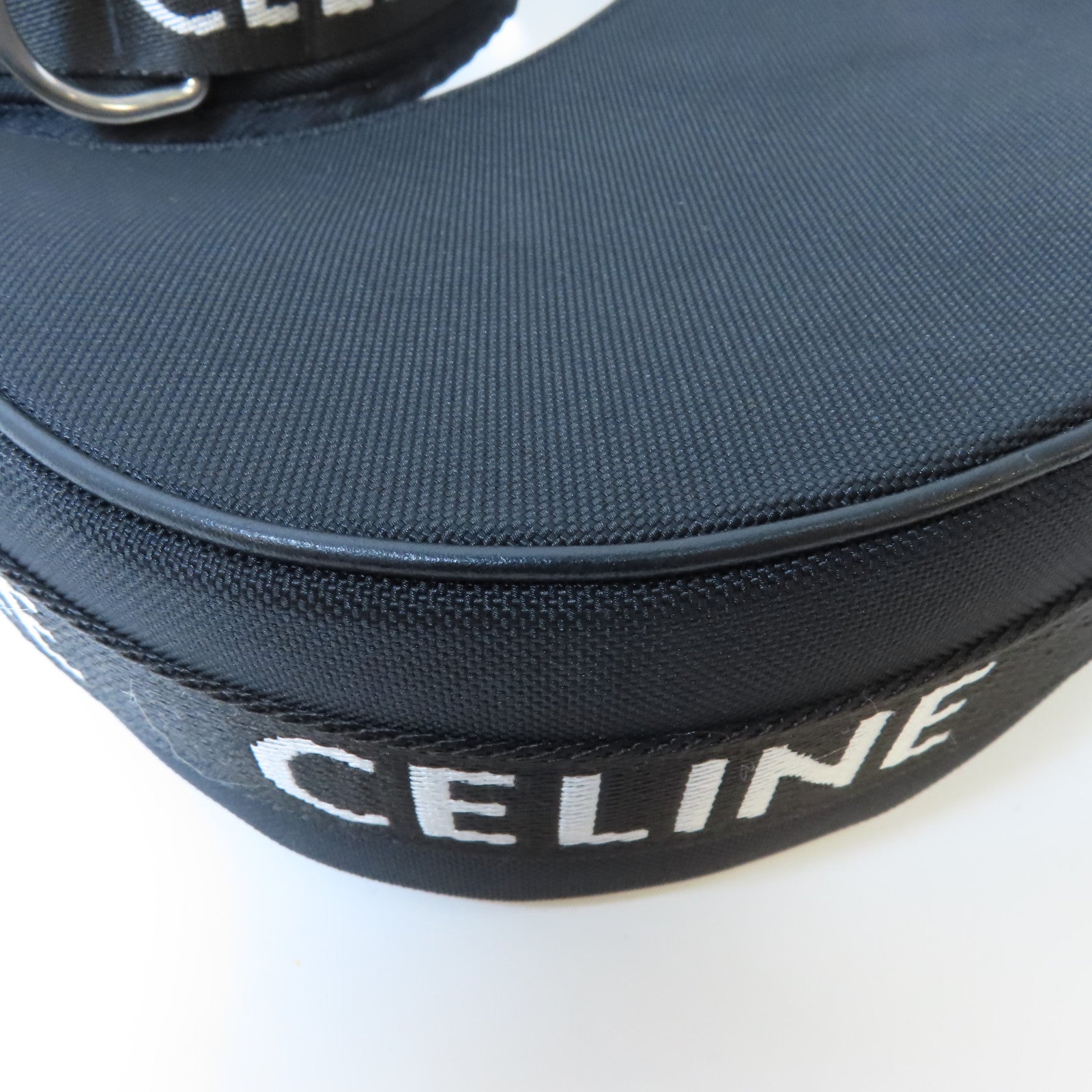 CELINE 帆布Ava銀扣肩背袋黑色
