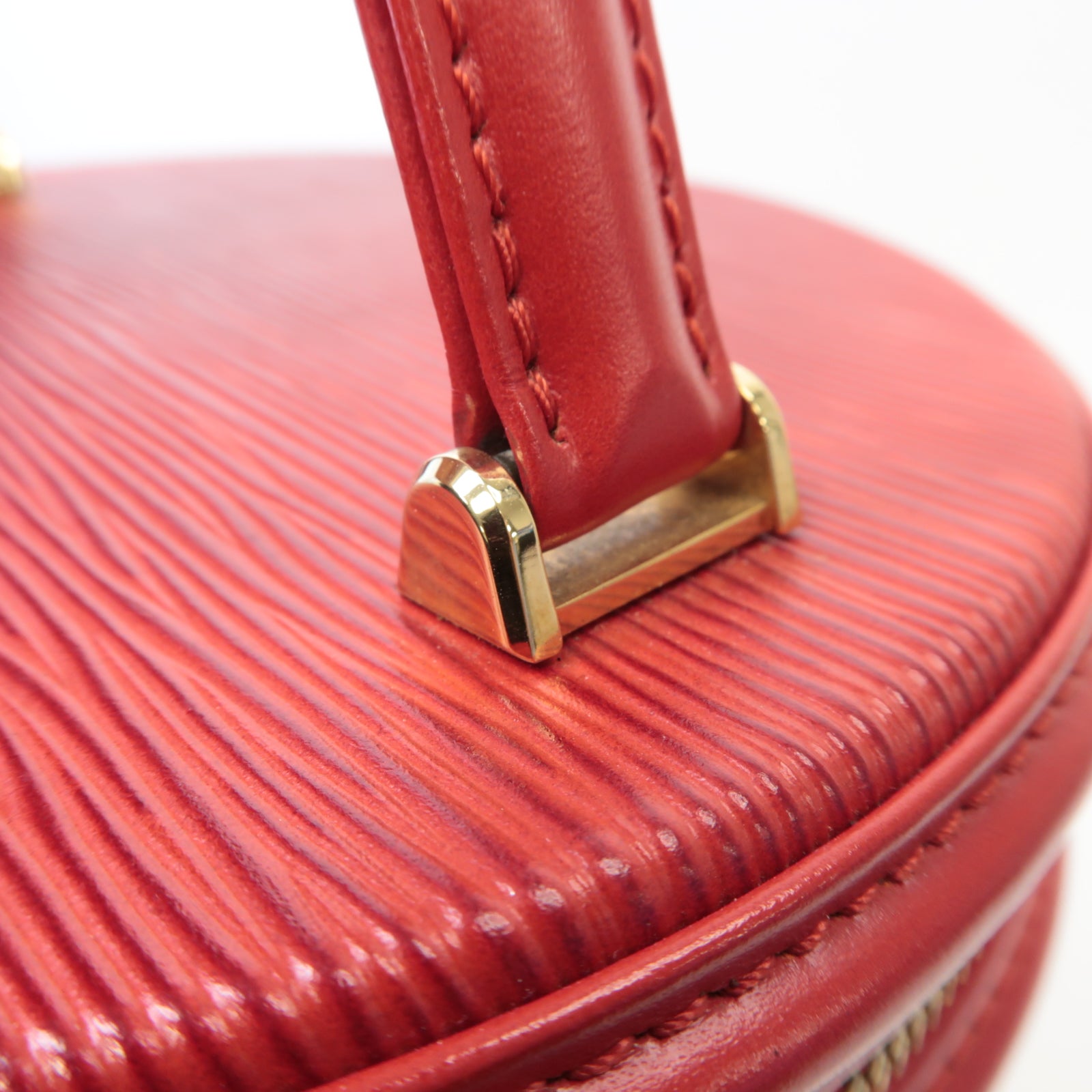 LOUIS VUITTON Epi Cannes金扣手挽袋紅色