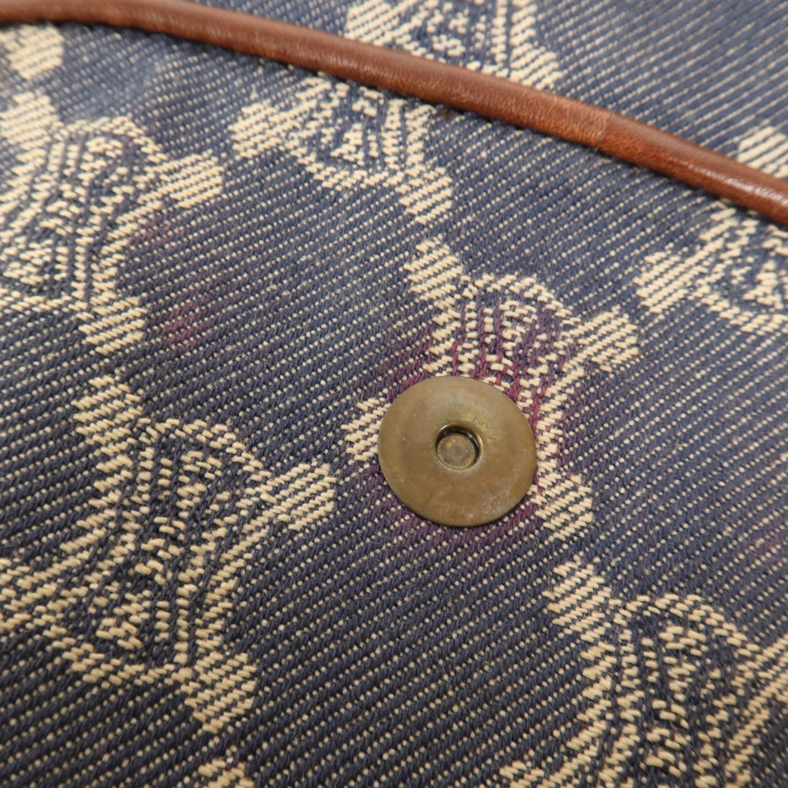 CELINE 帆布Shoulder Bag金扣肩背袋