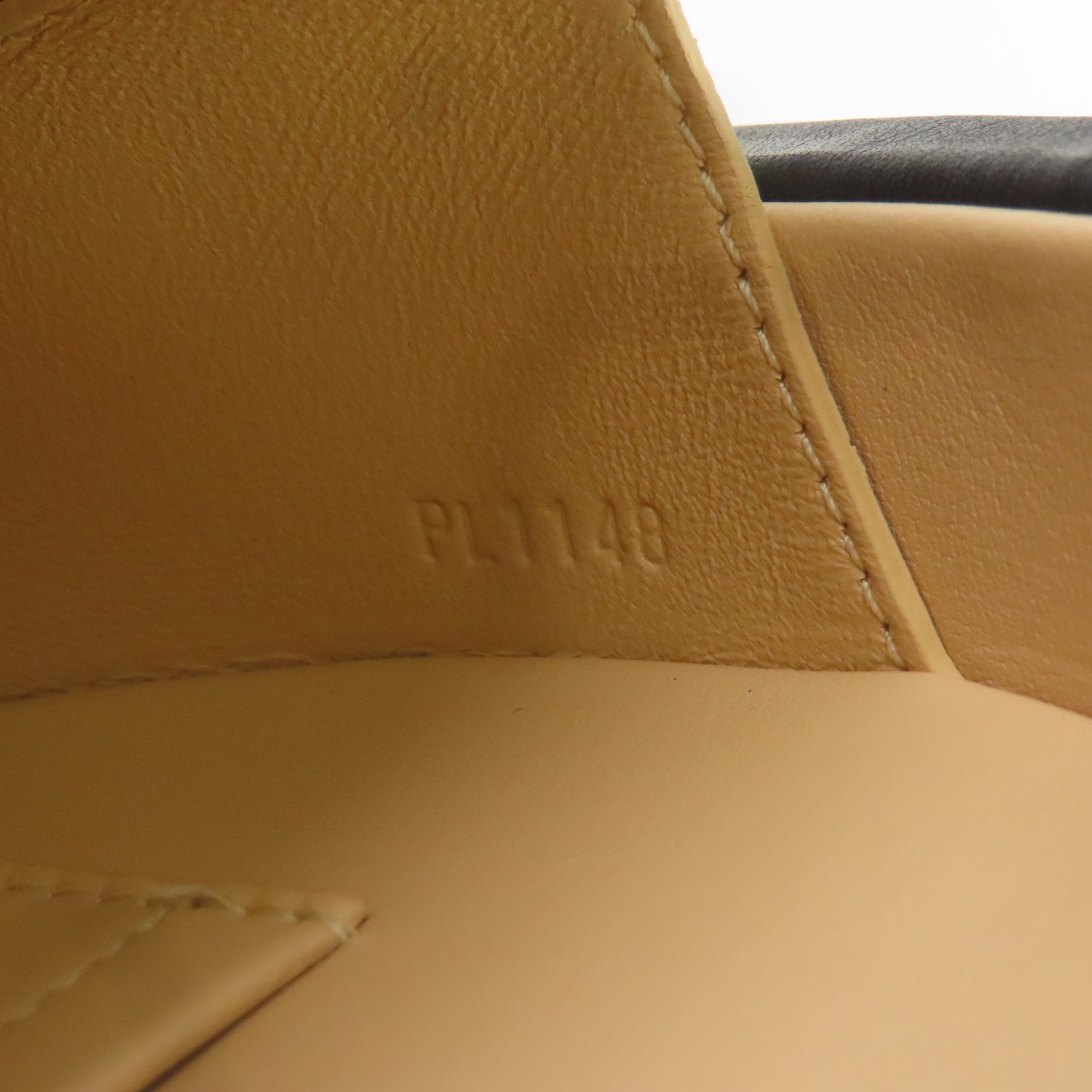 LOUIS VUITTON 牛皮皮革Petite Boite Chapeau金扣手挽肩背兩用袋啡色/黑色