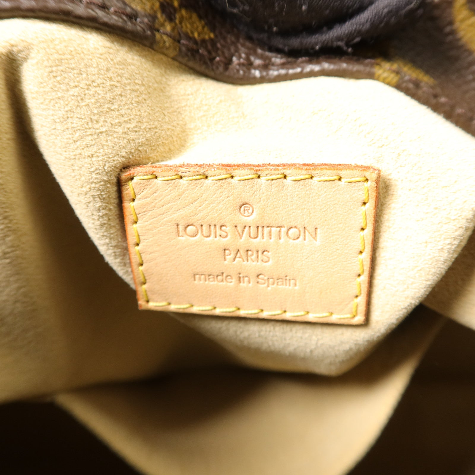 LOUIS VUITTON Monogram Artsy MM肩背袋
