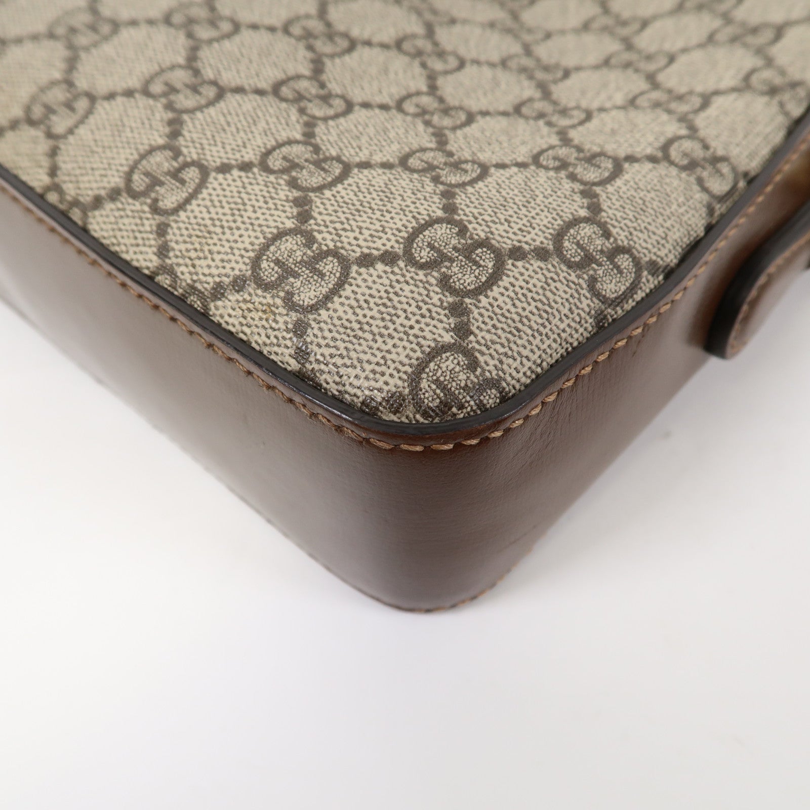 GUCCI 塗層帆布Shoulder Bag金扣肩背袋啡色