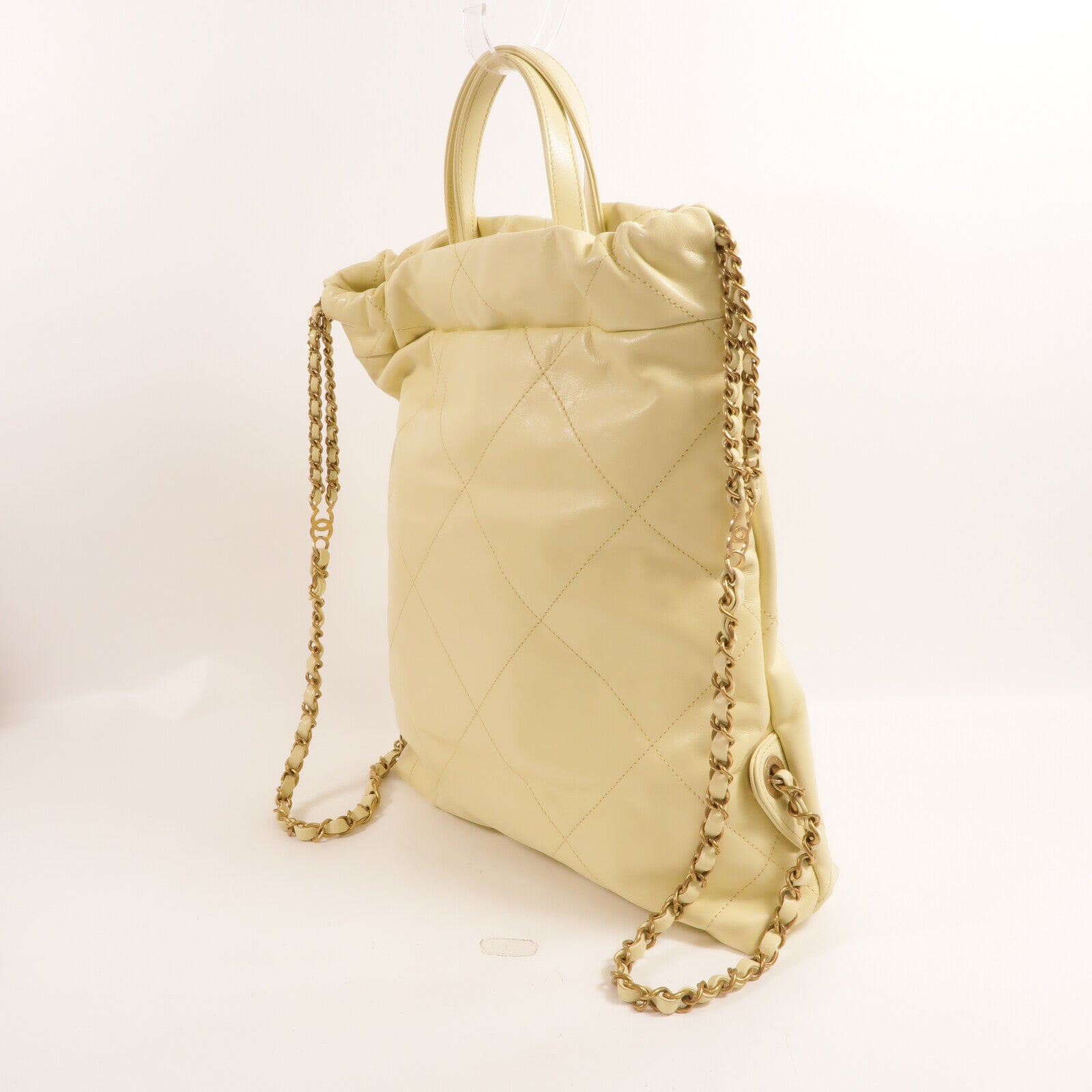 CHANEL 牛皮皮革Chanel 22 Backpack鏈帶背包