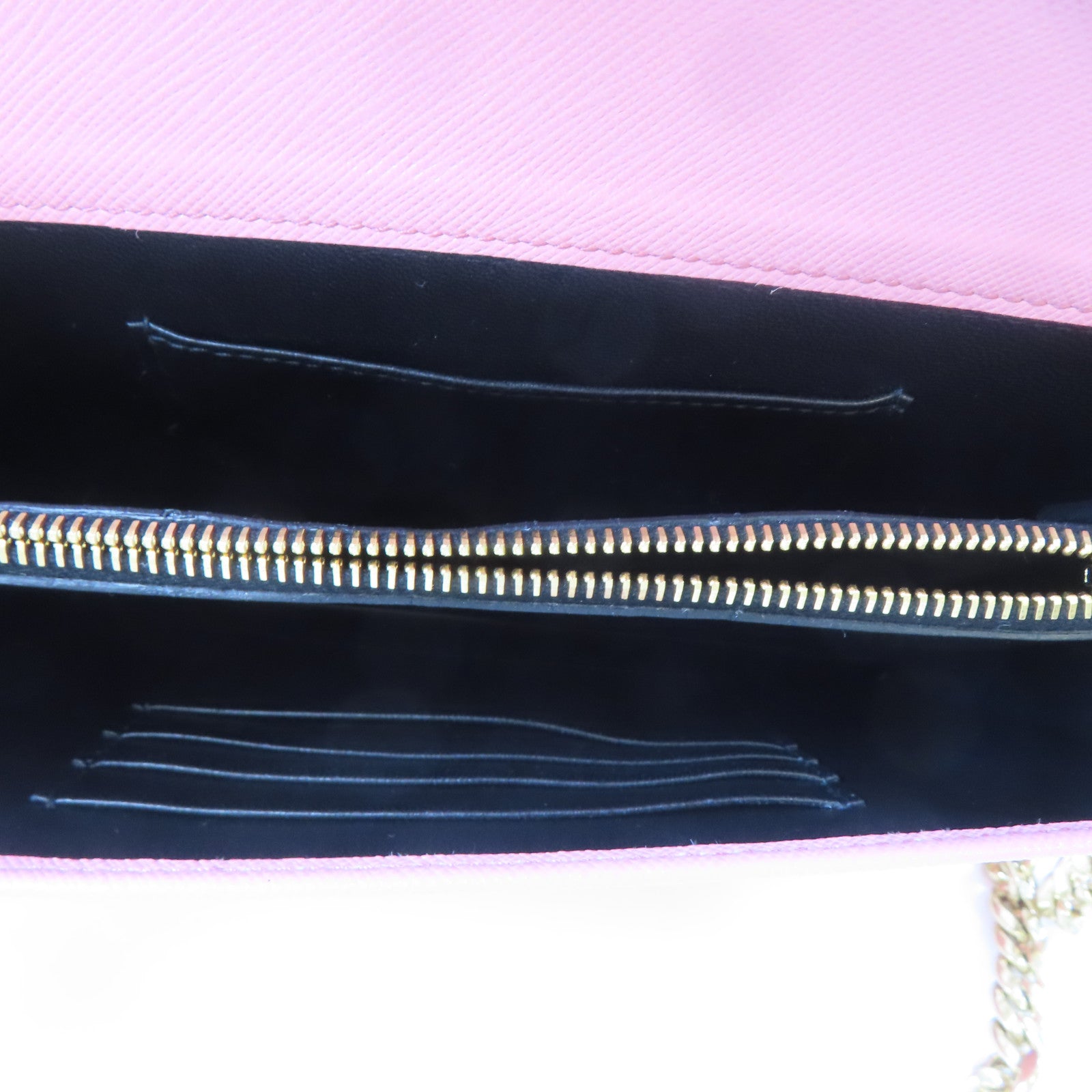 PRADA Saffiano皮革Borsa Portafoglio金扣鏈帶肩背袋粉紅色