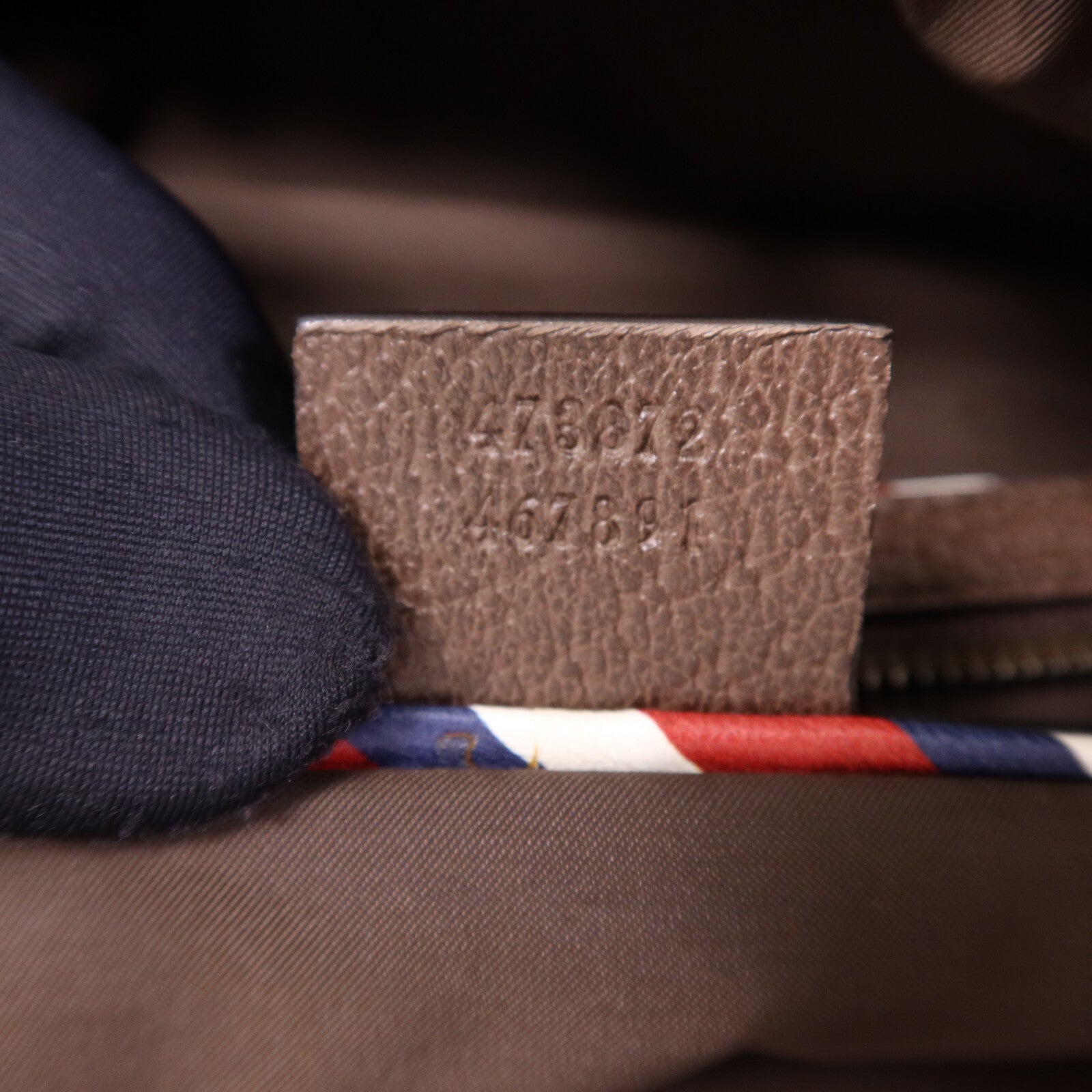 GUCCI 塗層帆布Supreme Courier Backpack金扣背包