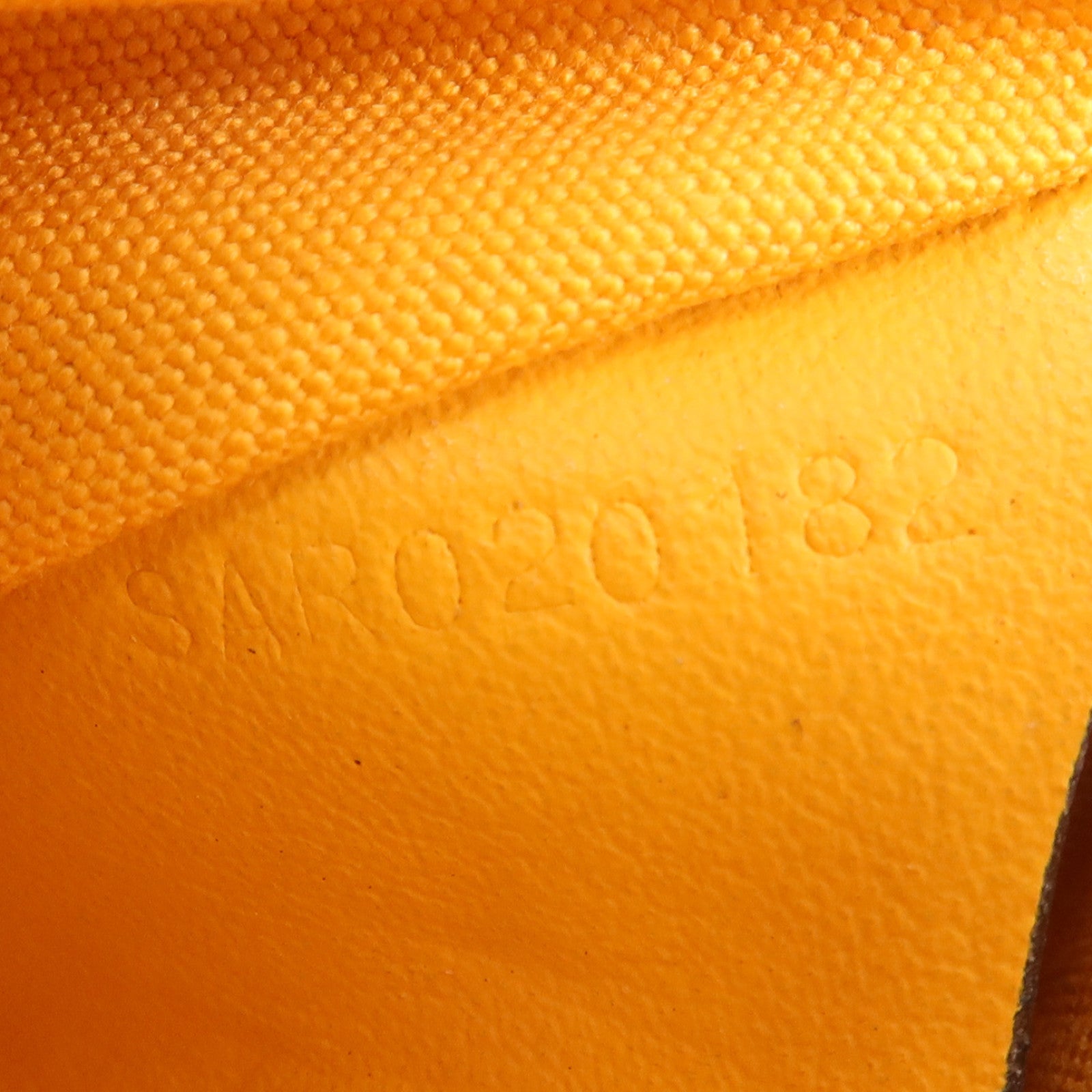 GOYARD 塗層帆布Pouch銀扣手拿包