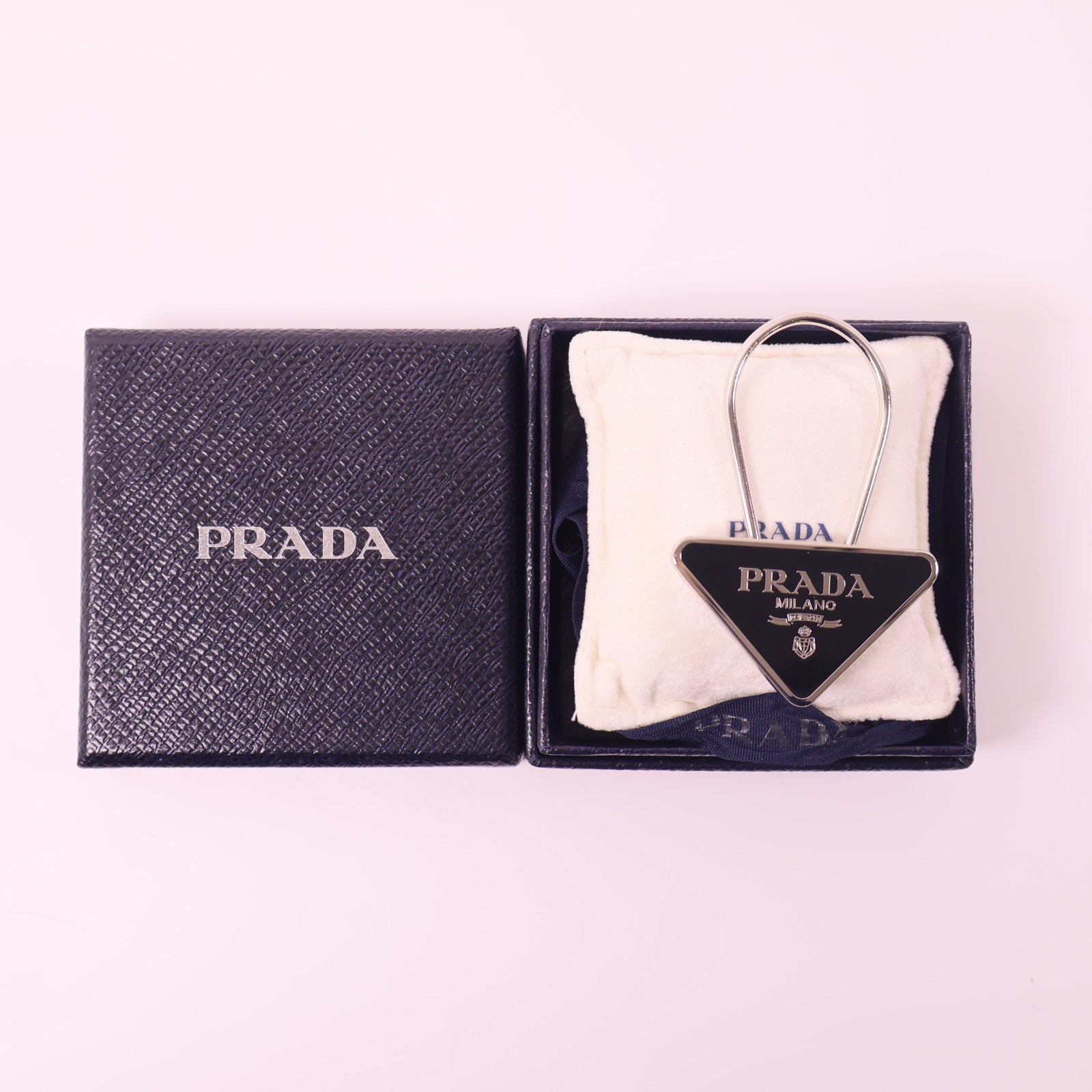 PRADA 金屬Key Ring鎖匙扣黑色/銀色
