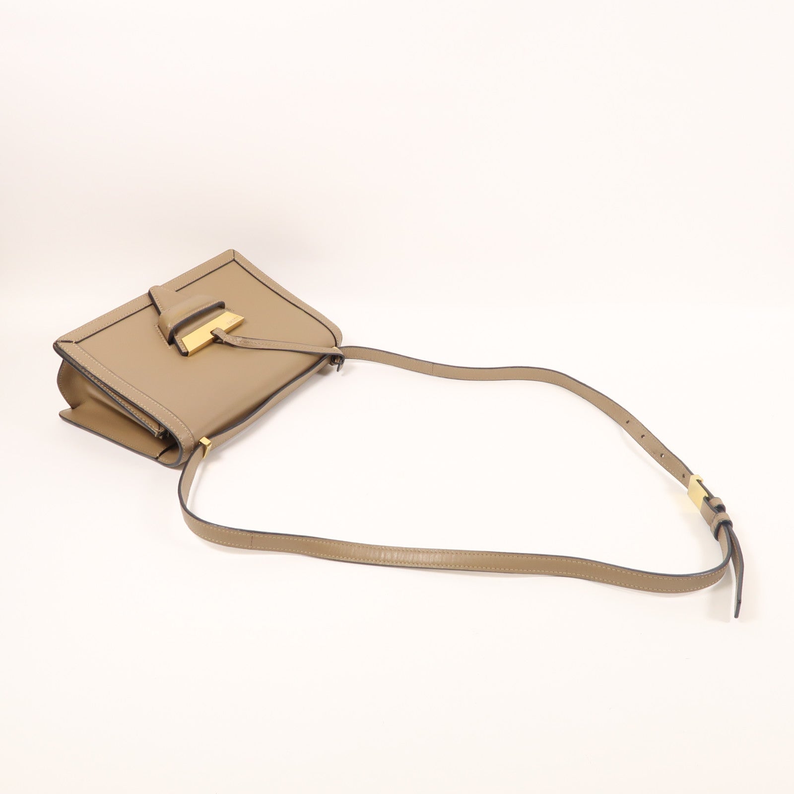 LOEWE 牛皮皮革Barcelona Bag金扣肩背袋