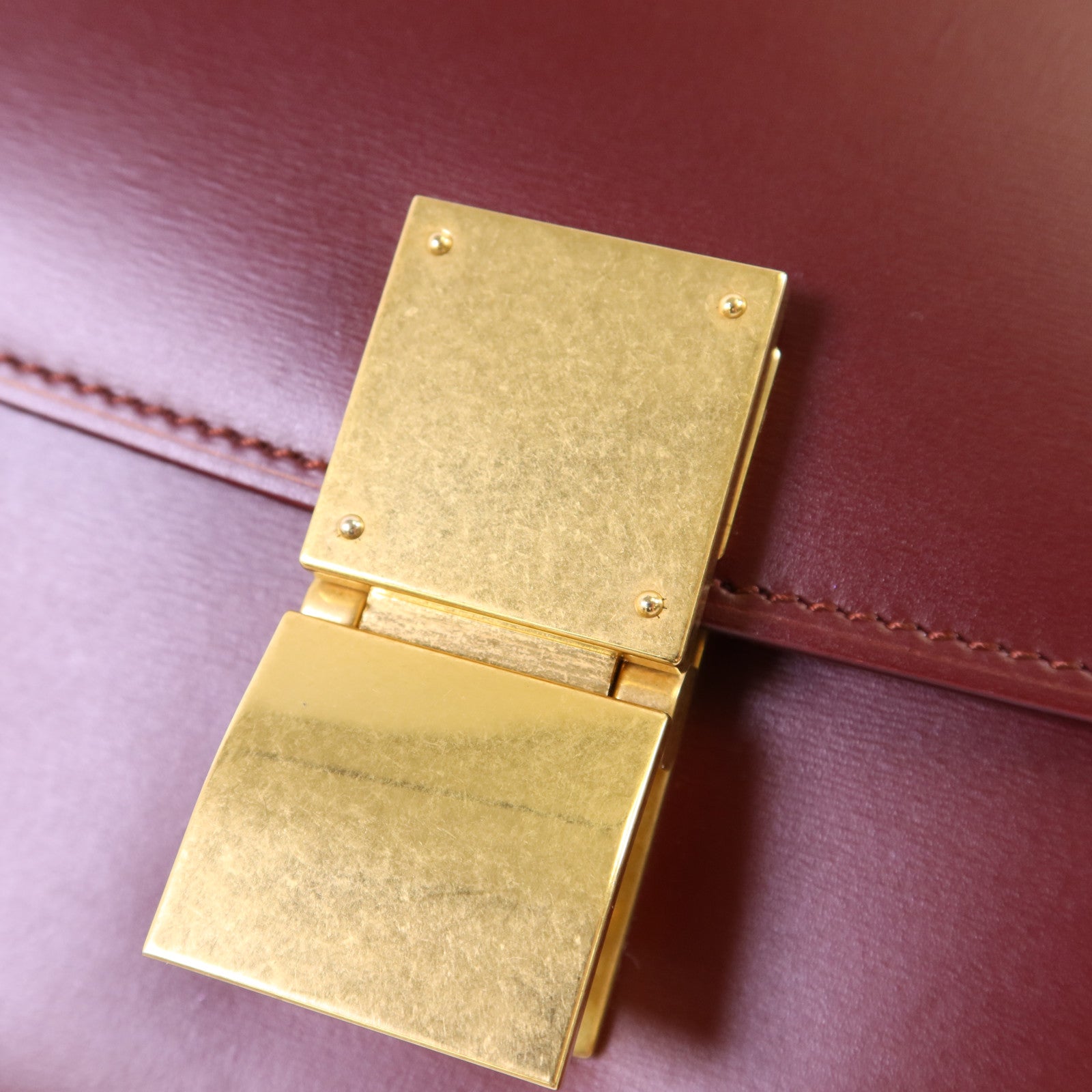 CELINE 牛皮皮革Shoulder Bag金扣肩背袋