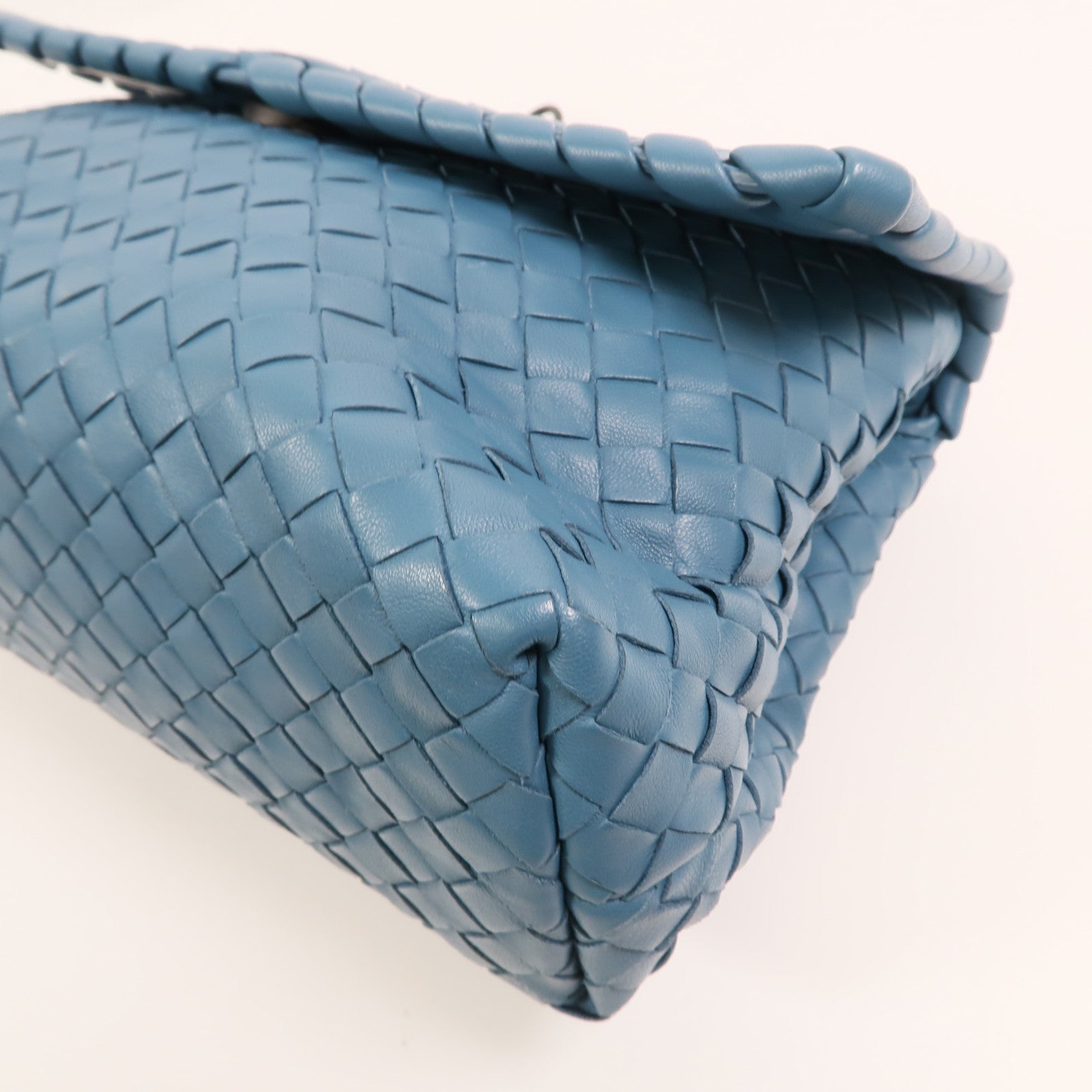 BOTTEGA VENETA 羊皮皮革Olimpia銀扣肩背袋