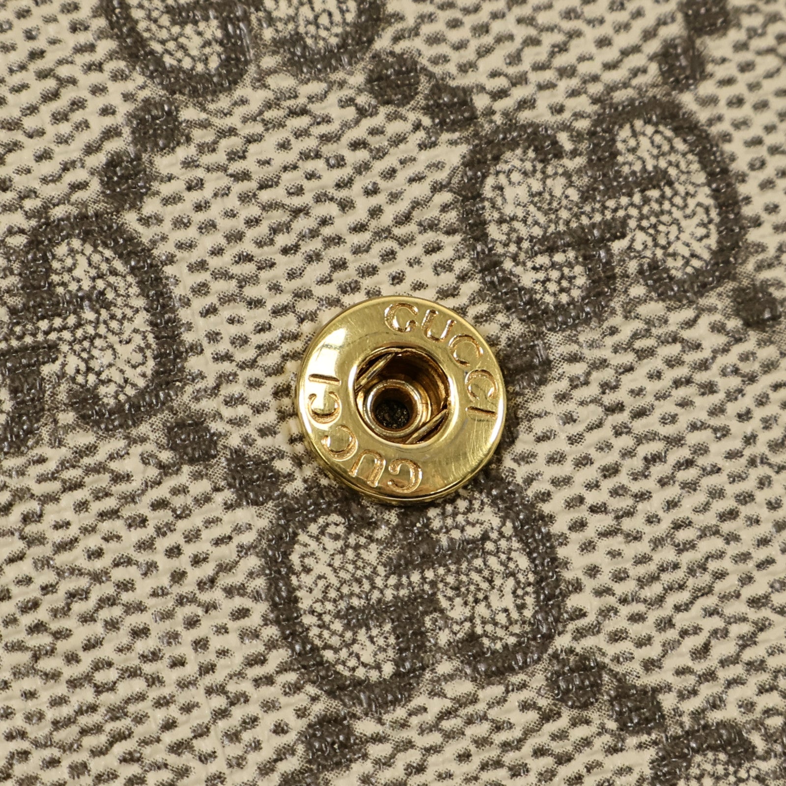 GUCCI 塗層帆布Long Wallet長錢包