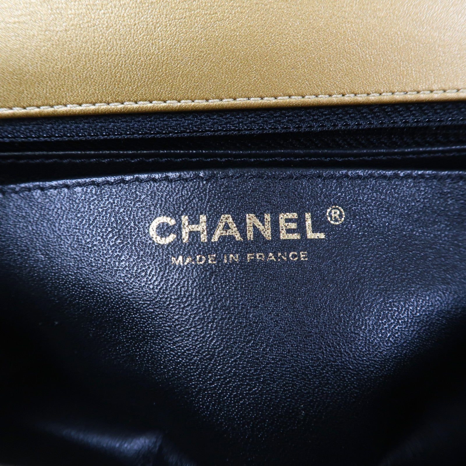 CHANEL 牛皮皮革Classic Flap 20金扣鏈帶肩背袋金色