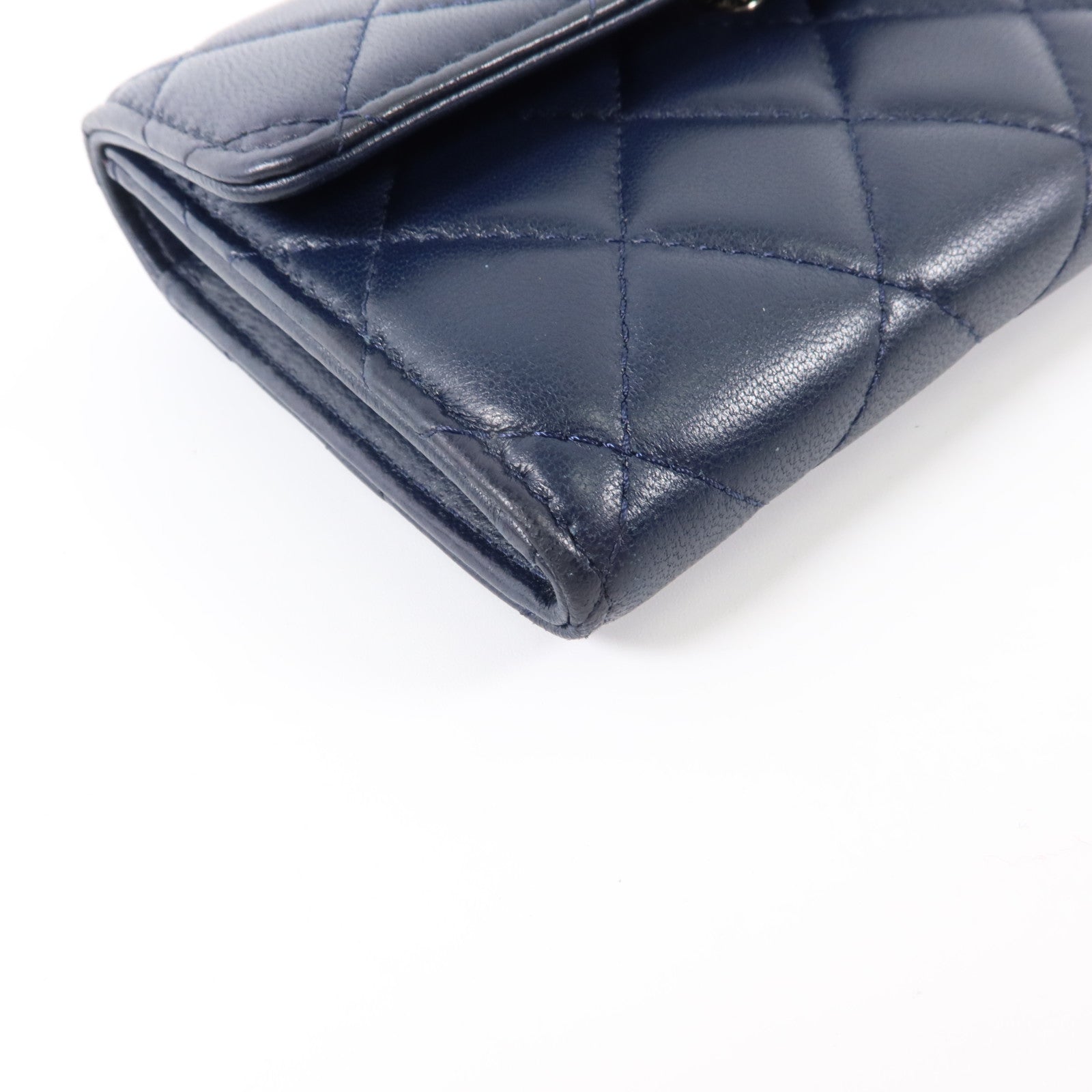 CHANEL 羊皮皮革Bifold Wallet銀扣錢包