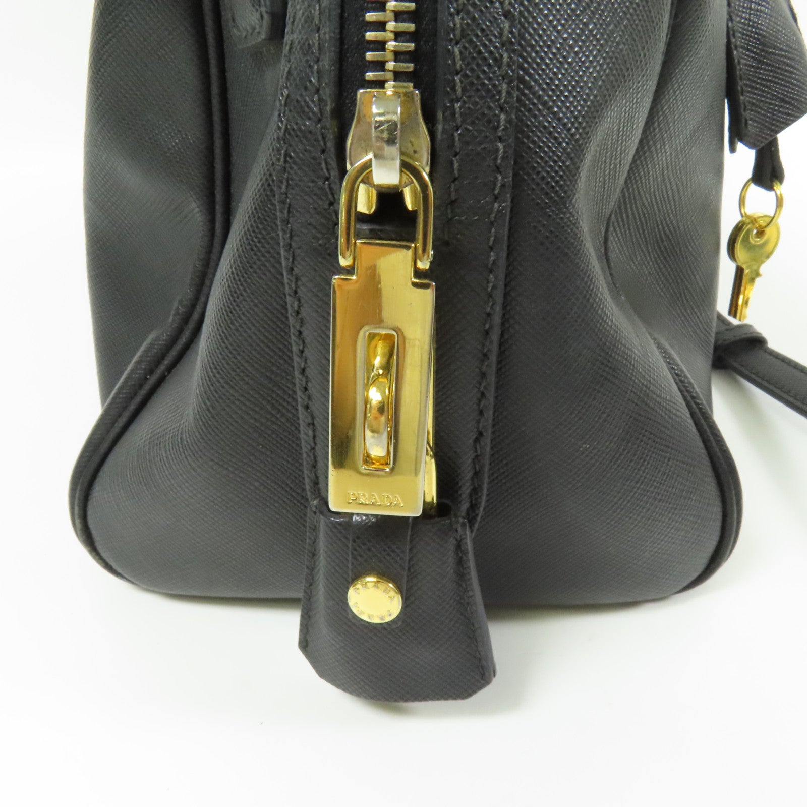 PRADA Saffiano皮革2Way Shoulder金扣手挽肩背兩用袋