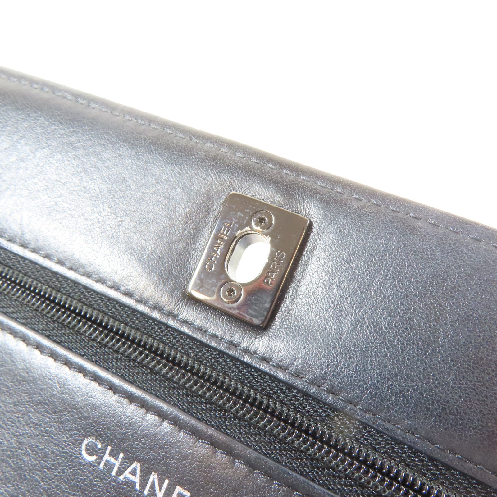 CHANEL 【激減優惠】菱格皮革Chain Shoulder黑扣鏈帶肩背袋黑色