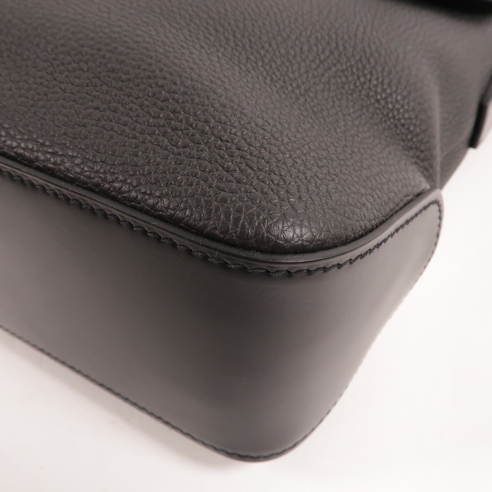 HERMES Togo皮革Citynews Messenger肩背袋Noir