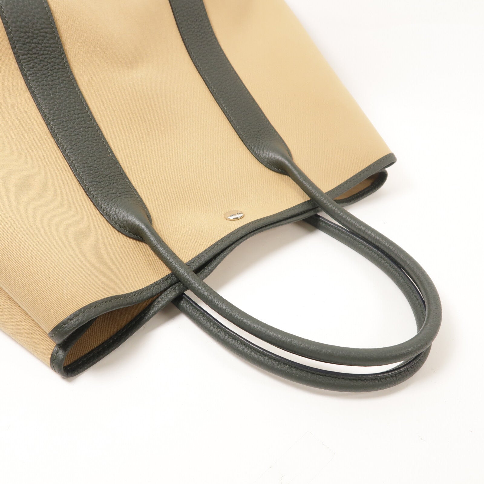 HERMES 帆布GardenParty PM銀扣手挽袋Vert Amande/Trench