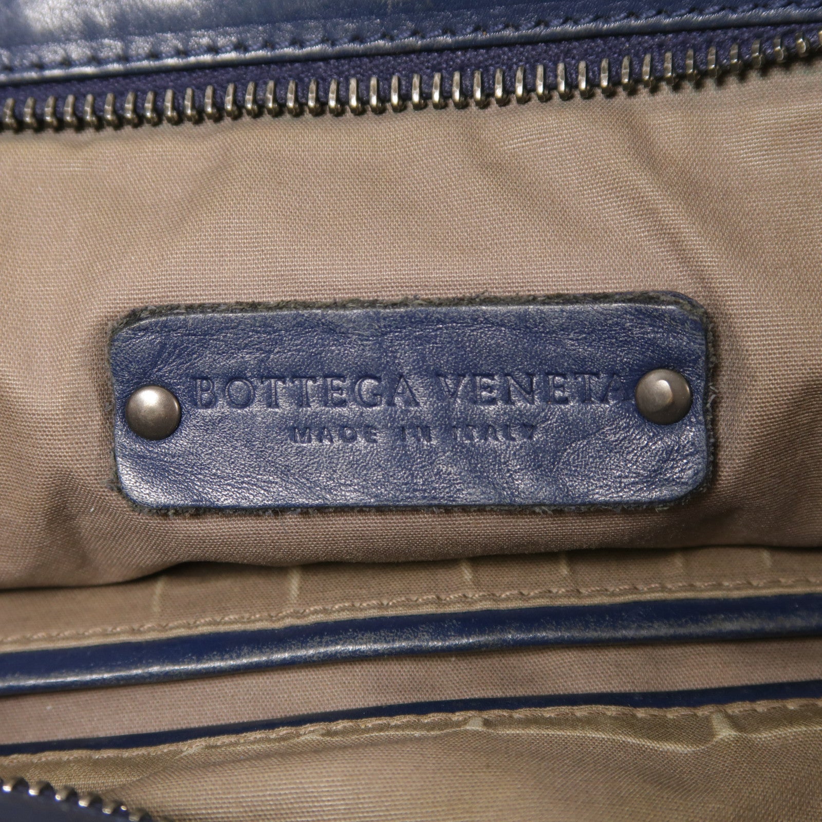 BOTTEGA VENETA BV Shoulder Bag Calfskin Leather Navy
