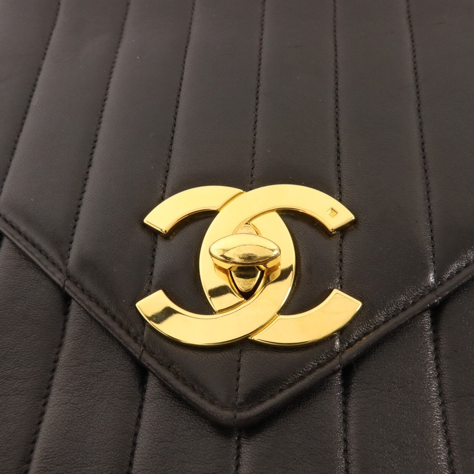 CHANEL 羊皮皮革Vintage Chain Shoulder鏈帶肩背袋