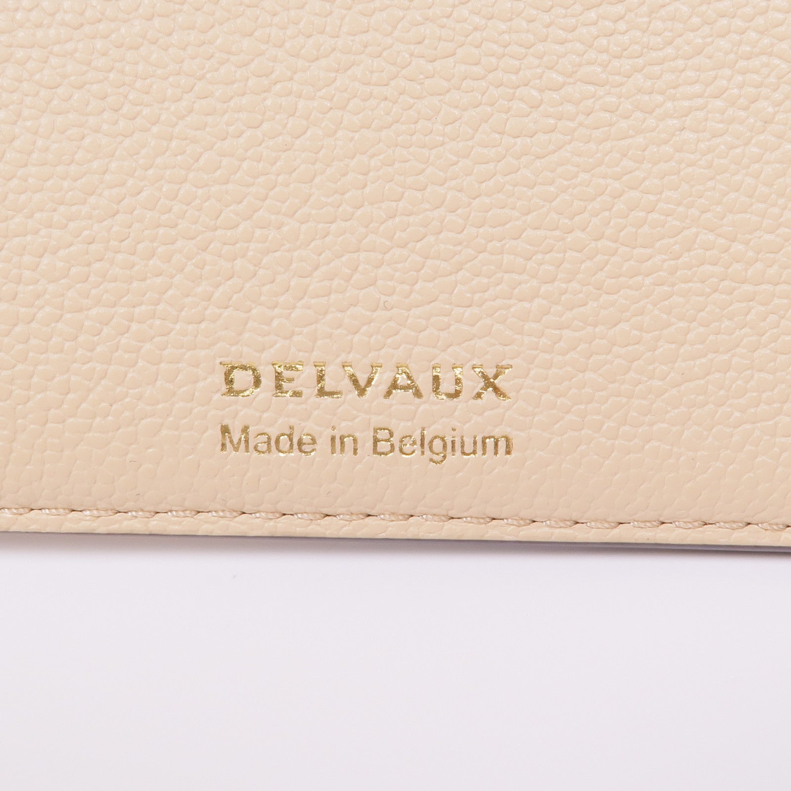Delvaux 牛皮皮革Livre Wallet錢包