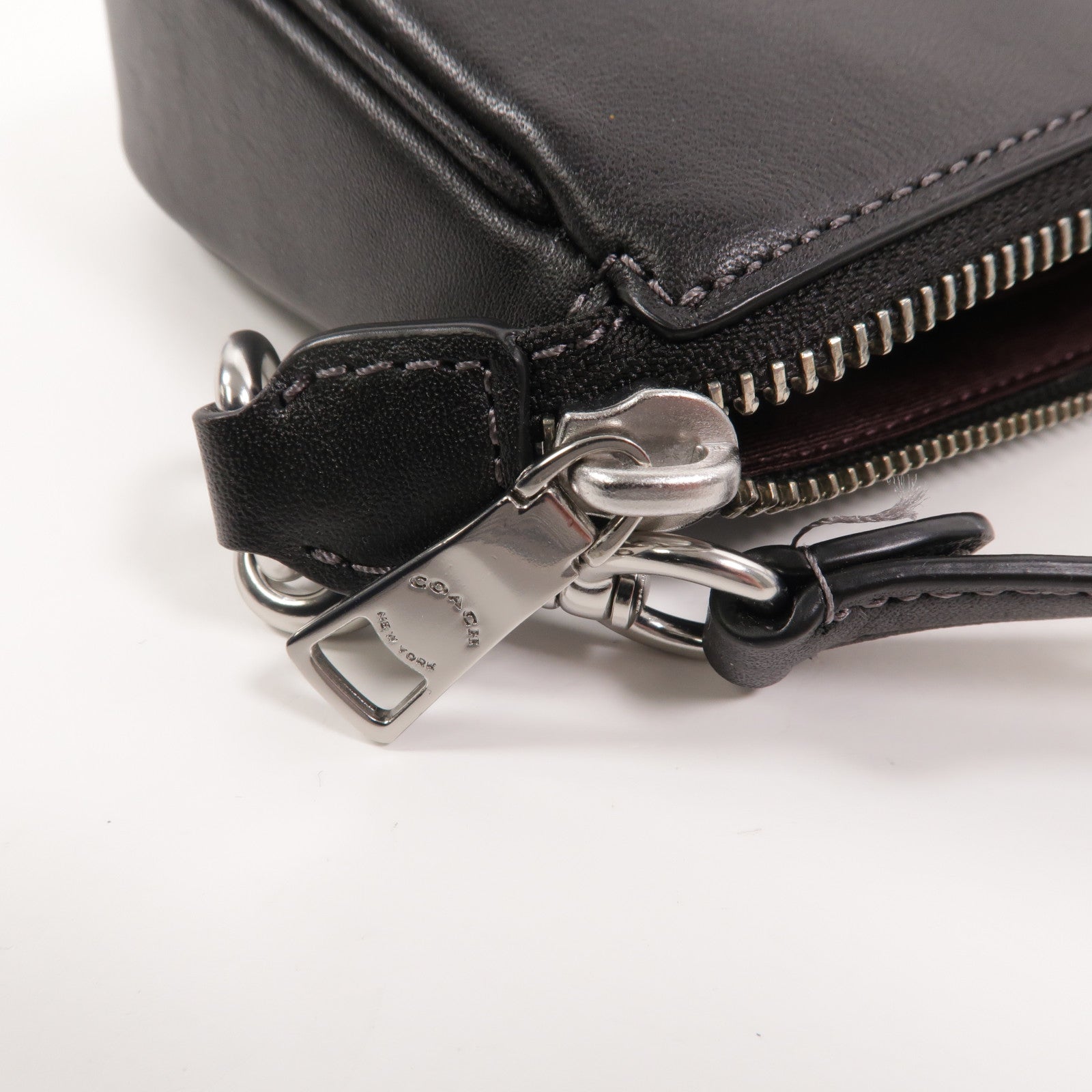COACH 牛皮皮革Shoulder Bag肩背袋