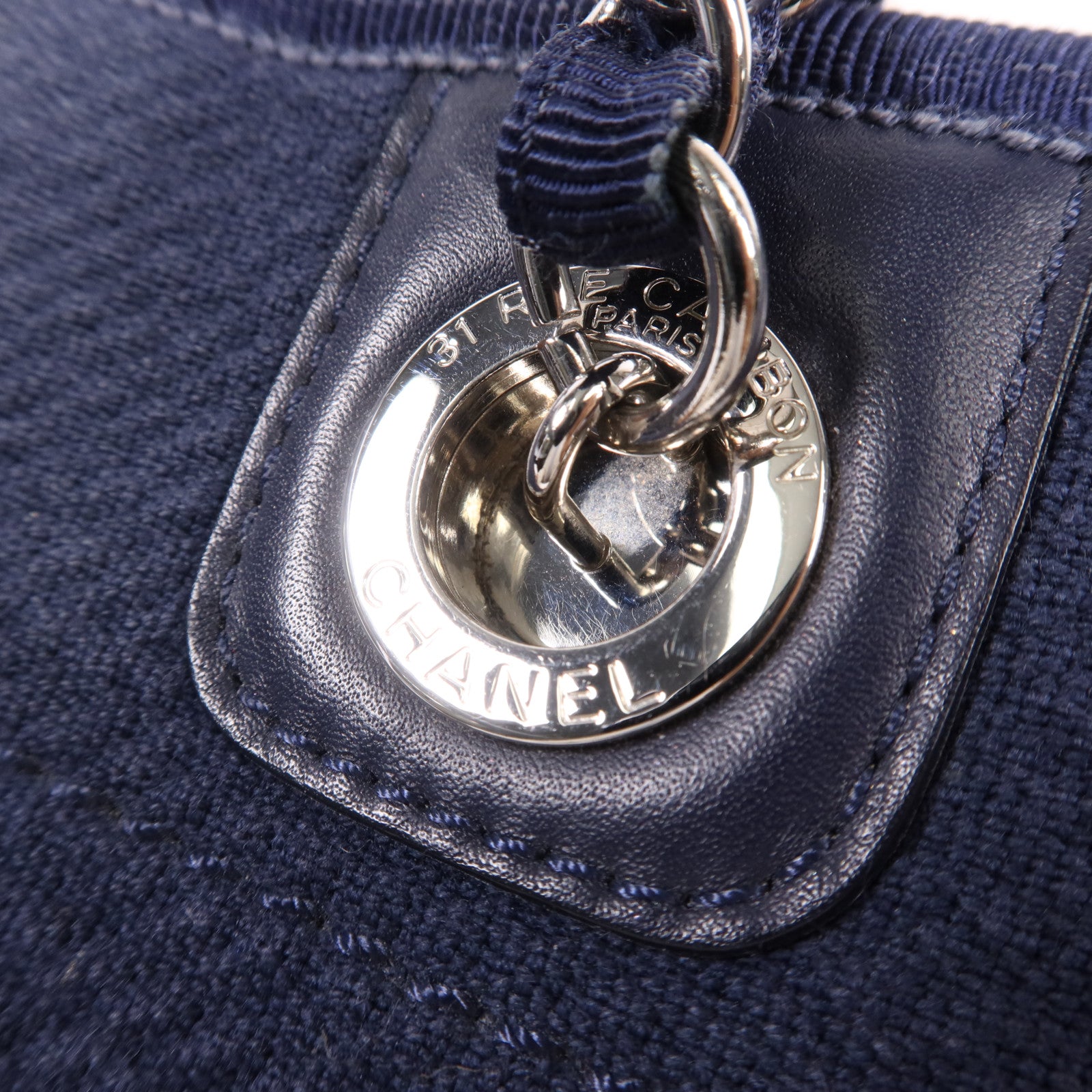 CHANEL 帆布Deauville銀扣鏈帶肩背袋