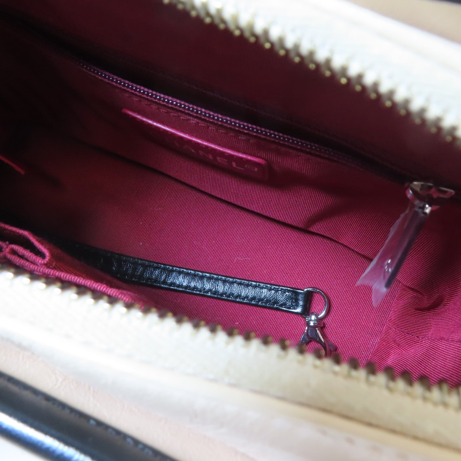 CHANEL 菱格牛皮皮革Gabreille Chain Shoulder Bag金扣/銀扣鏈帶肩背袋米色