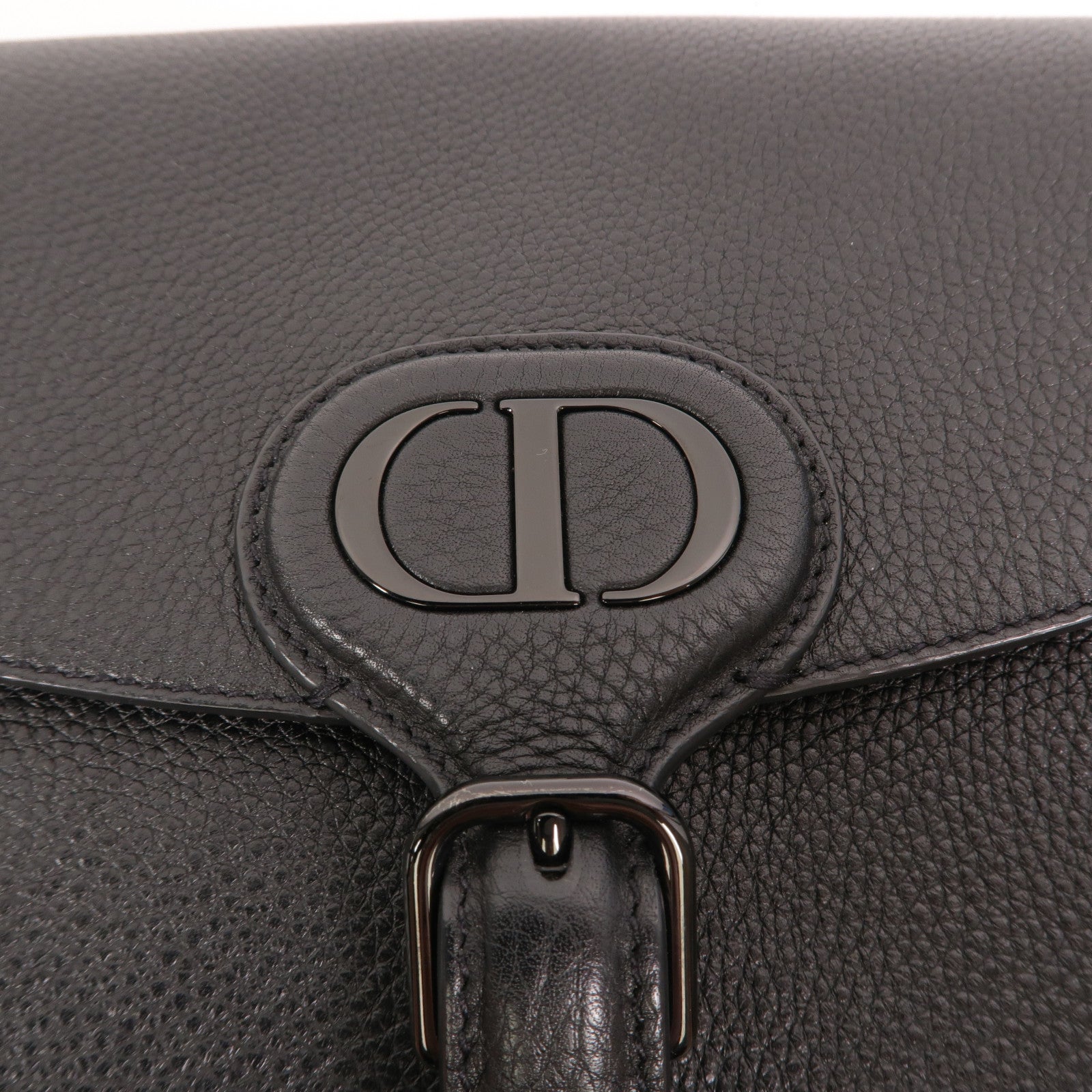 Dior 牛皮皮革Bobby Medium肩背袋