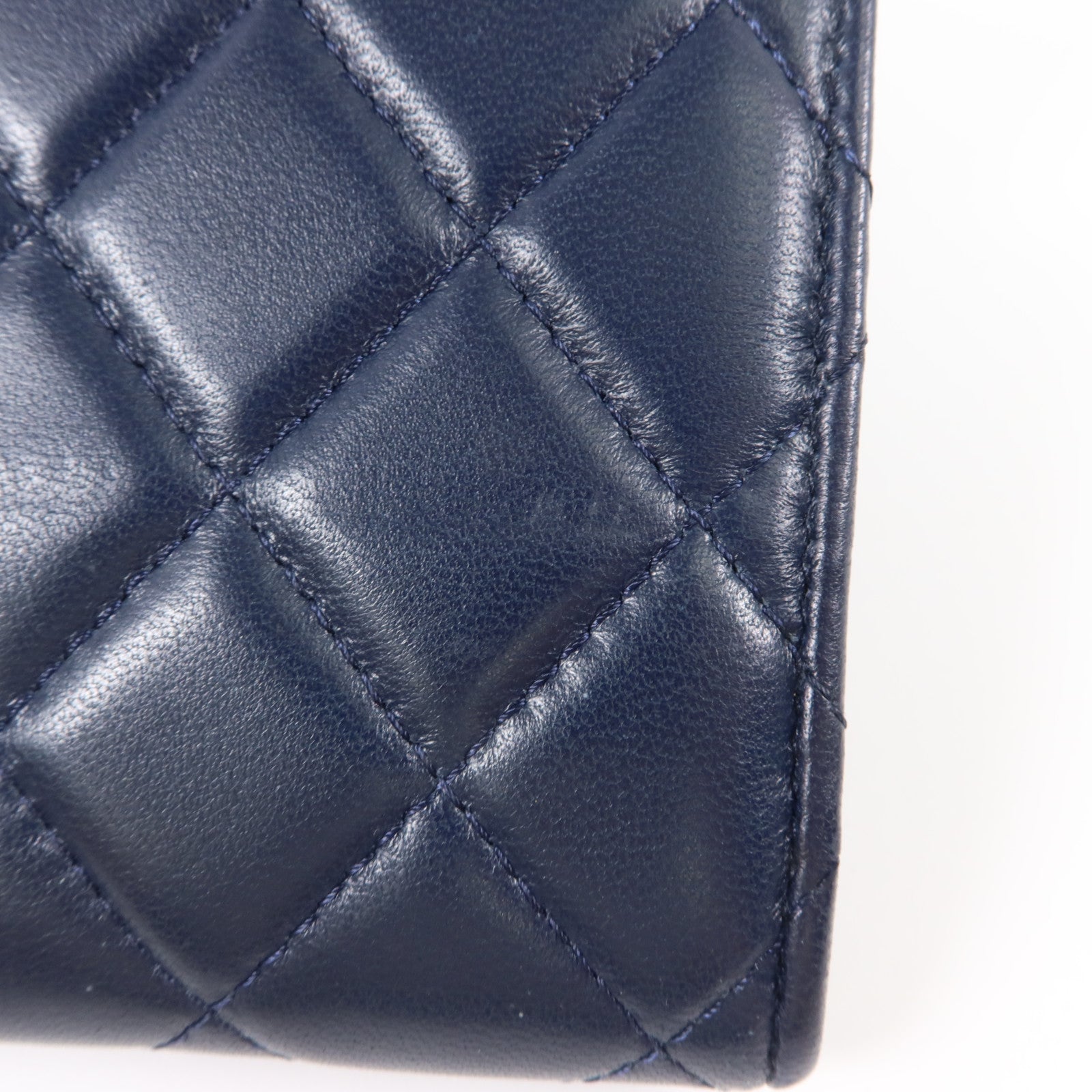 CHANEL 羊皮皮革Bifold Wallet銀扣錢包