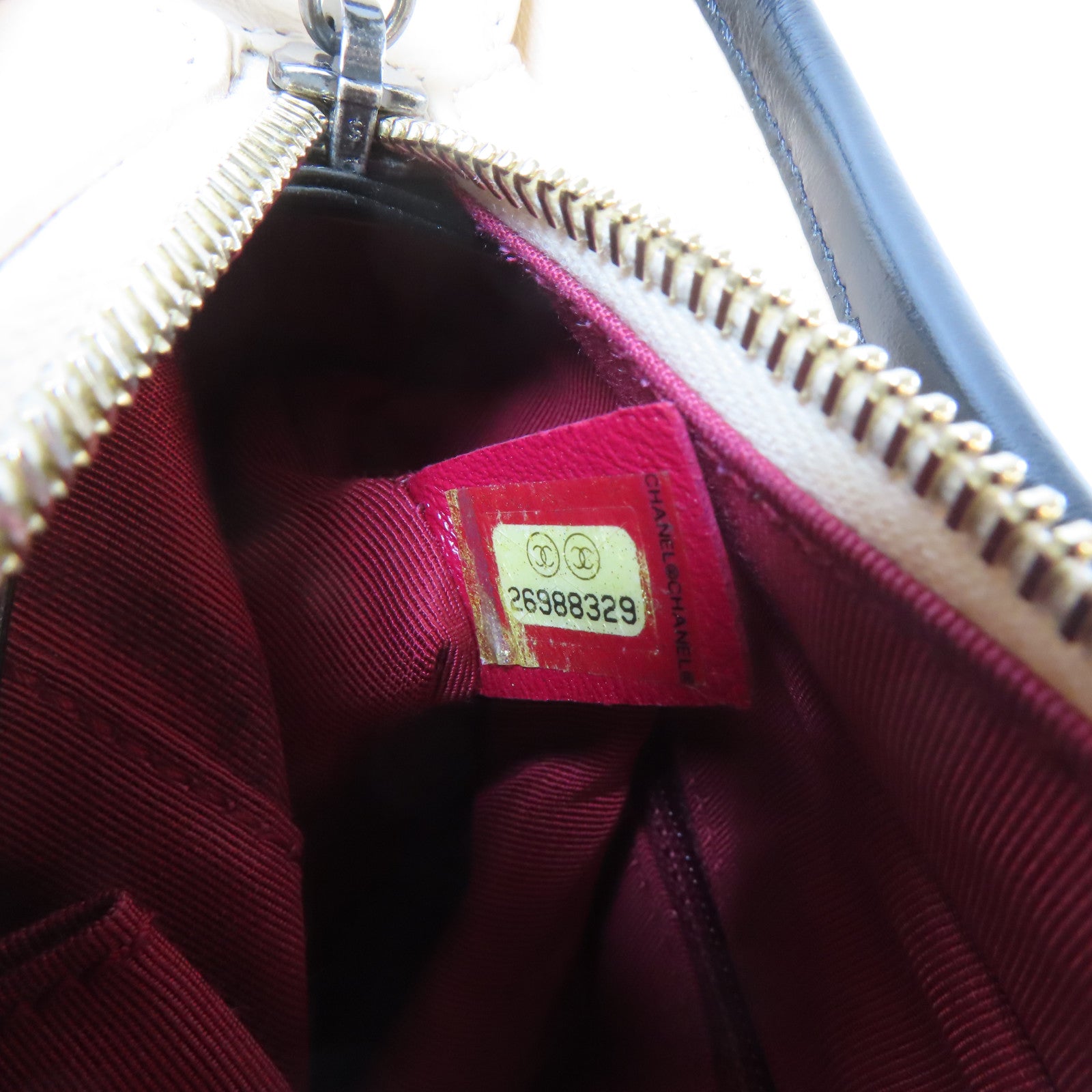 CHANEL 菱格牛皮皮革Gabreille Chain Shoulder Bag金扣/銀扣鏈帶肩背袋米色